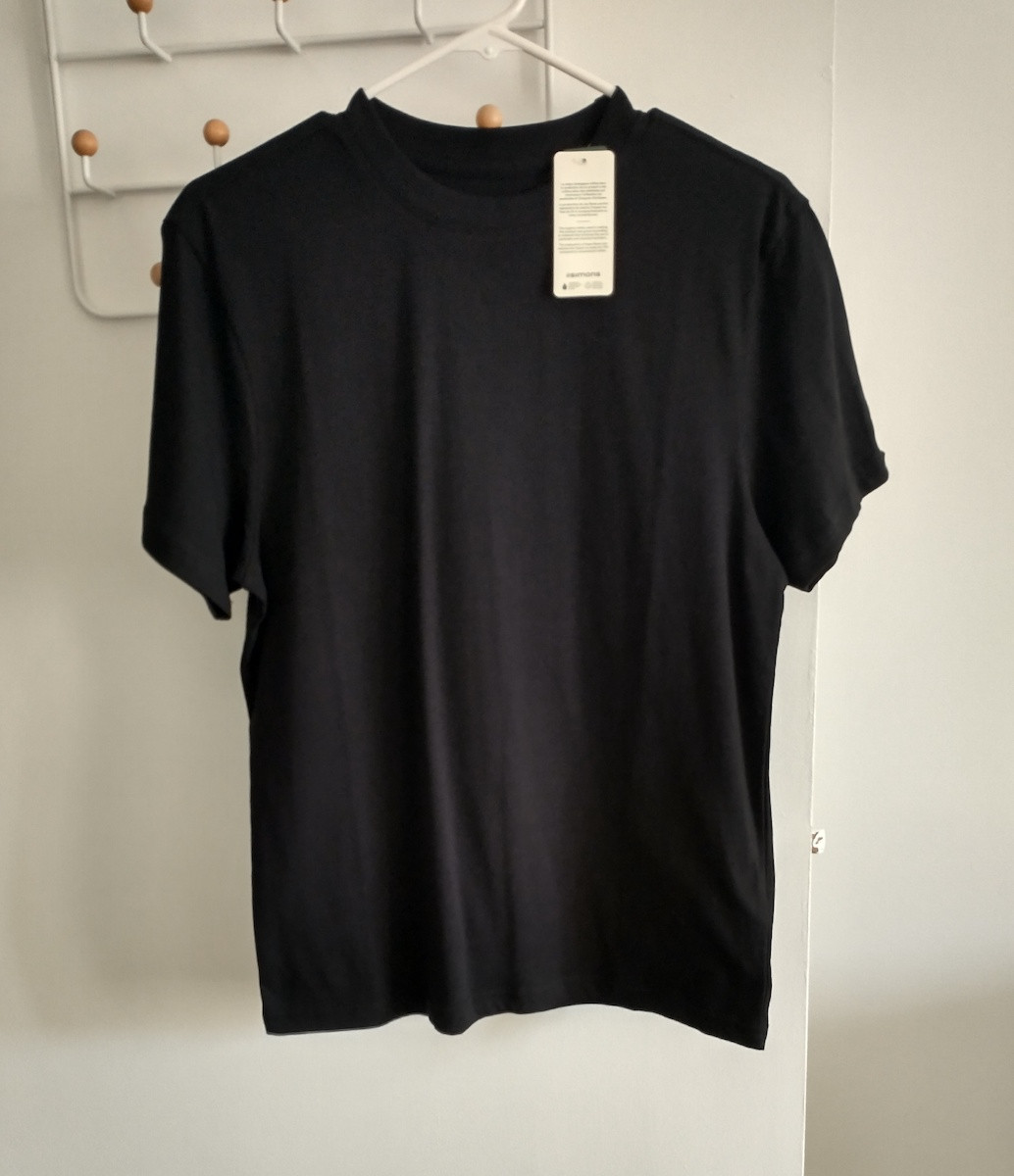 Icone Black T-shirt - New