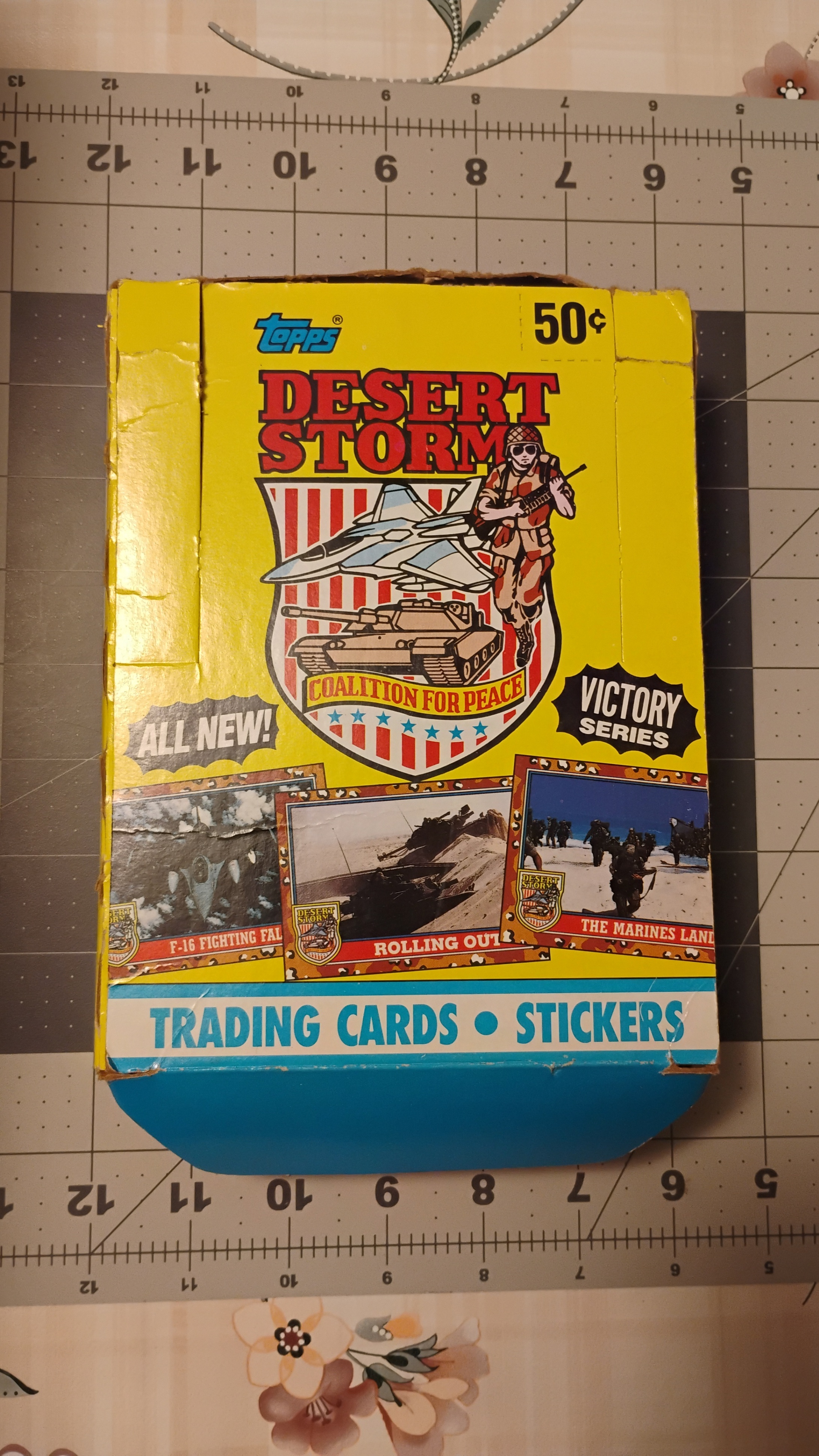 Topps Operation Desert Storm Victory Series Box 32 Wax Packs
