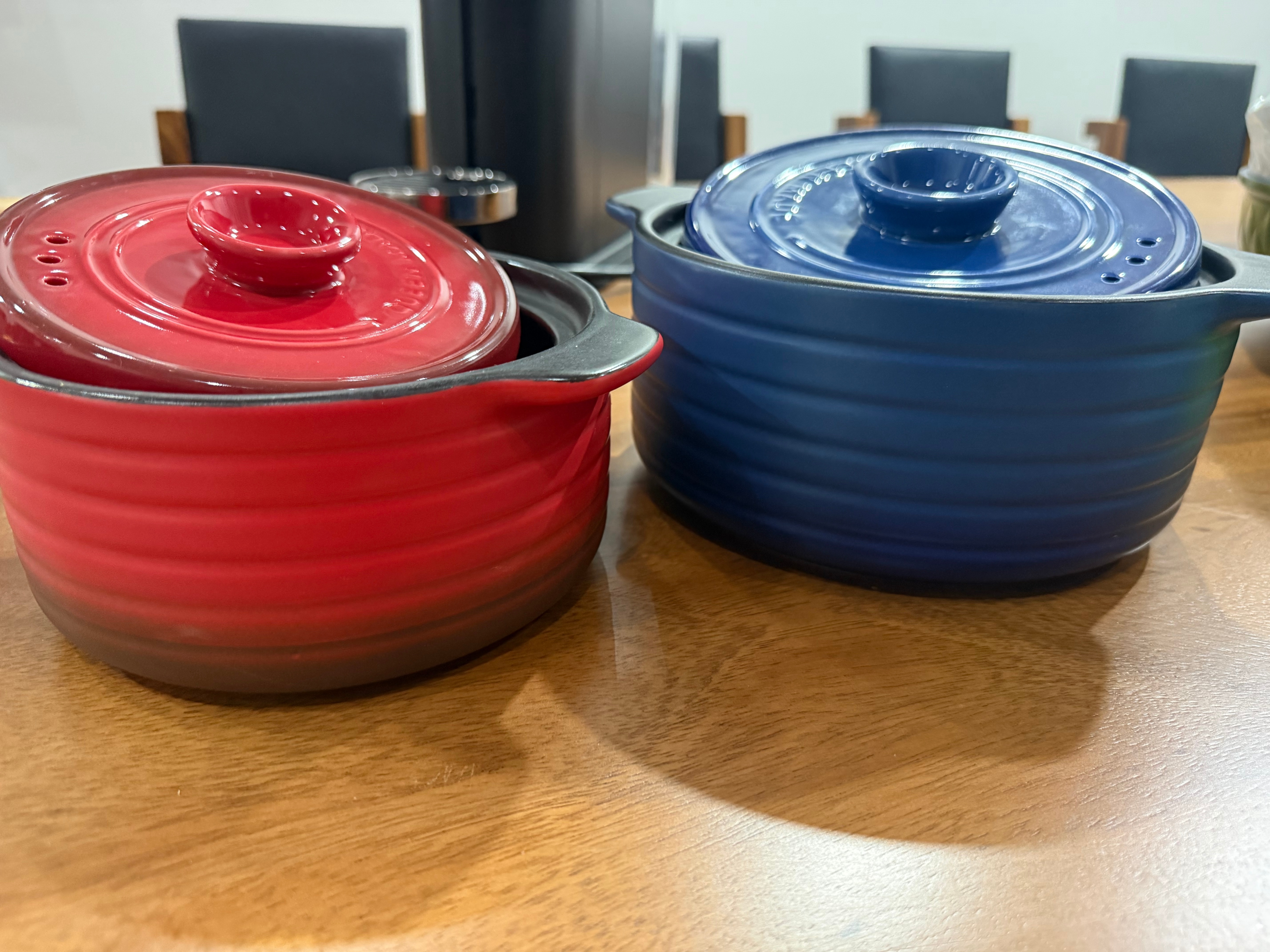 Ceramic Mini Casserole Dish Set of 2 Red and Blue Bowls - photo 2