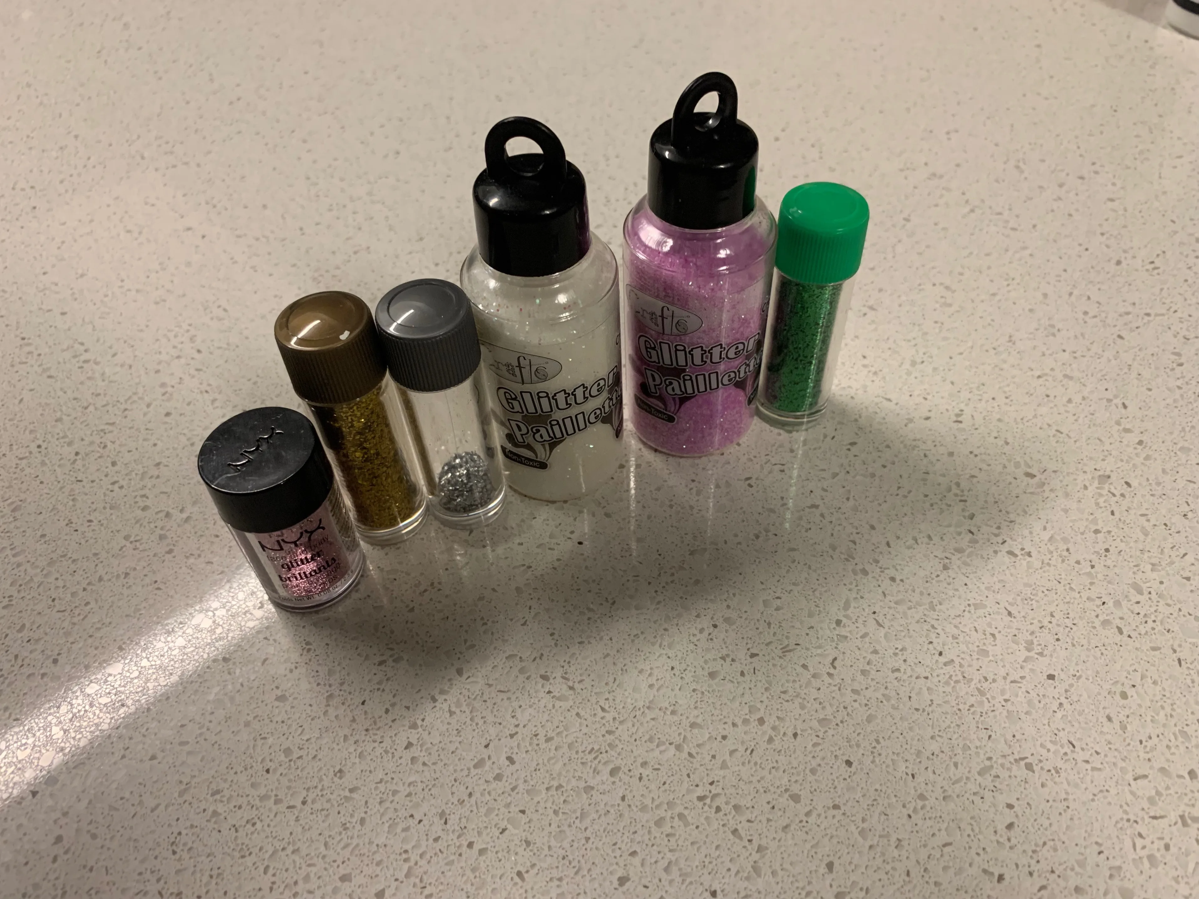 🎨 Art Supplies Bundle - photo 2