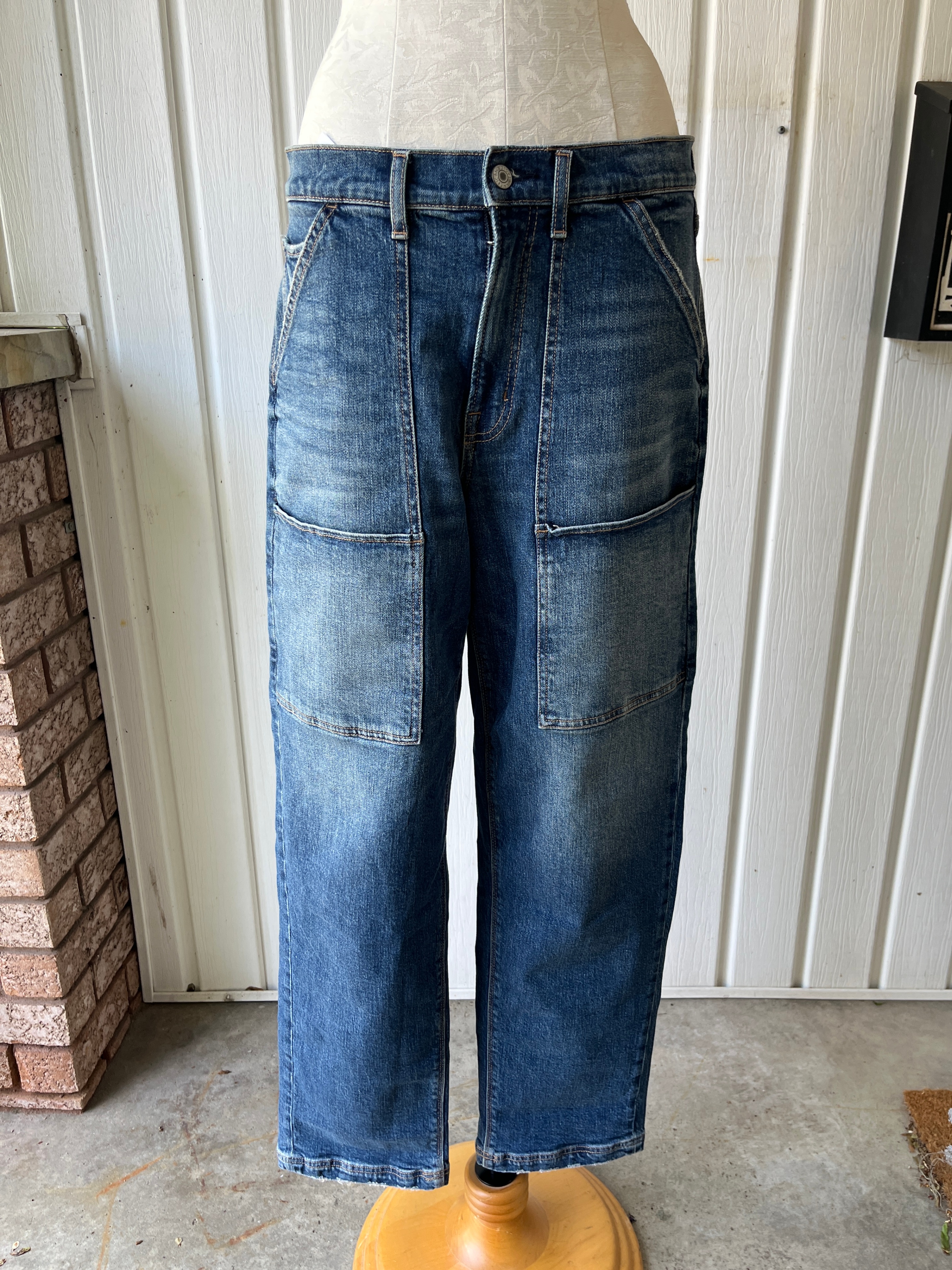 American Eagle Super High Rise Baggy Straight Jeans
