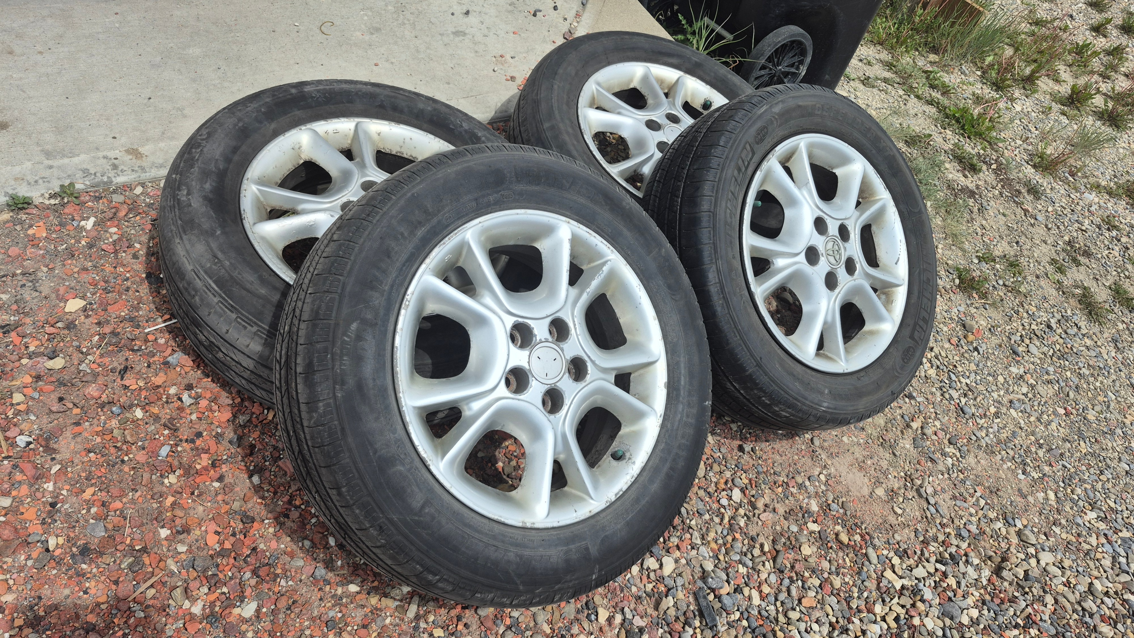 Set of 4 Rims, 17 inches - photo 3