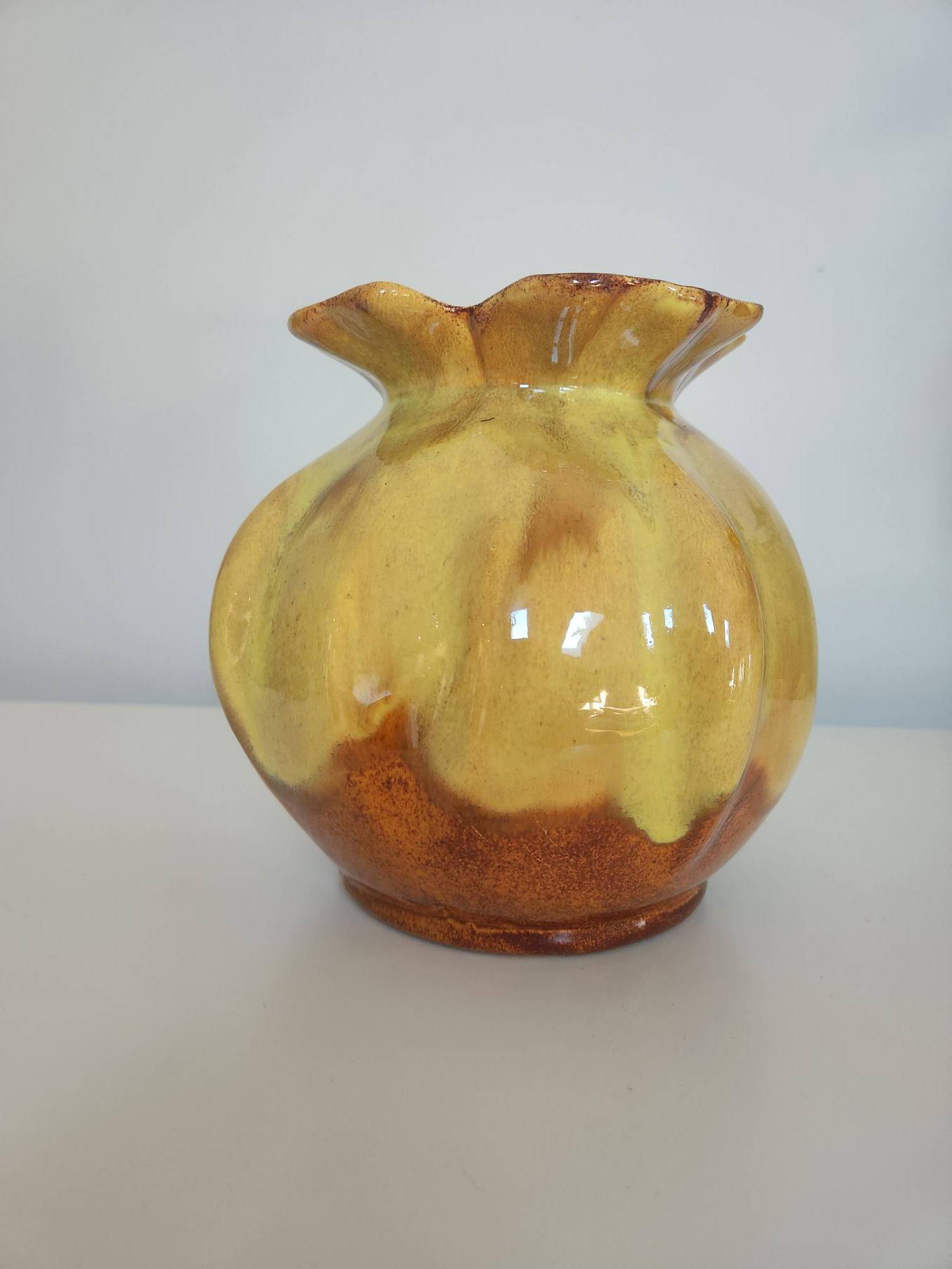 Stunning Vintage Mid-Century Style Ceramic Dripglaze Vase - photo 4