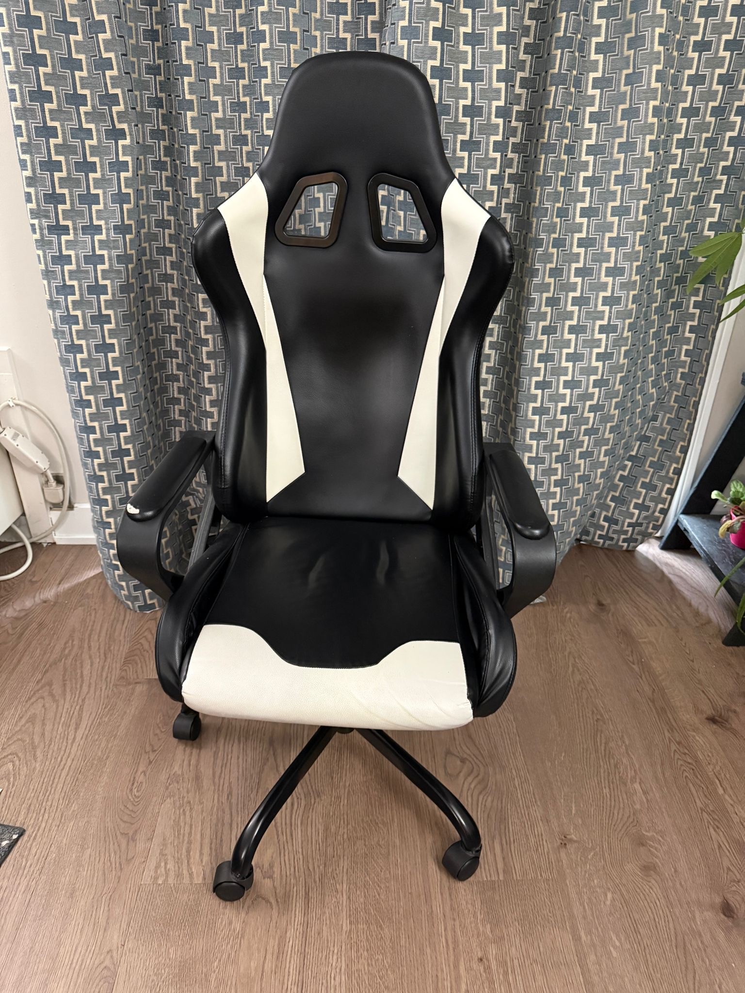 Office Chair/ High-Back White Gaming Chair with Lumbar Support