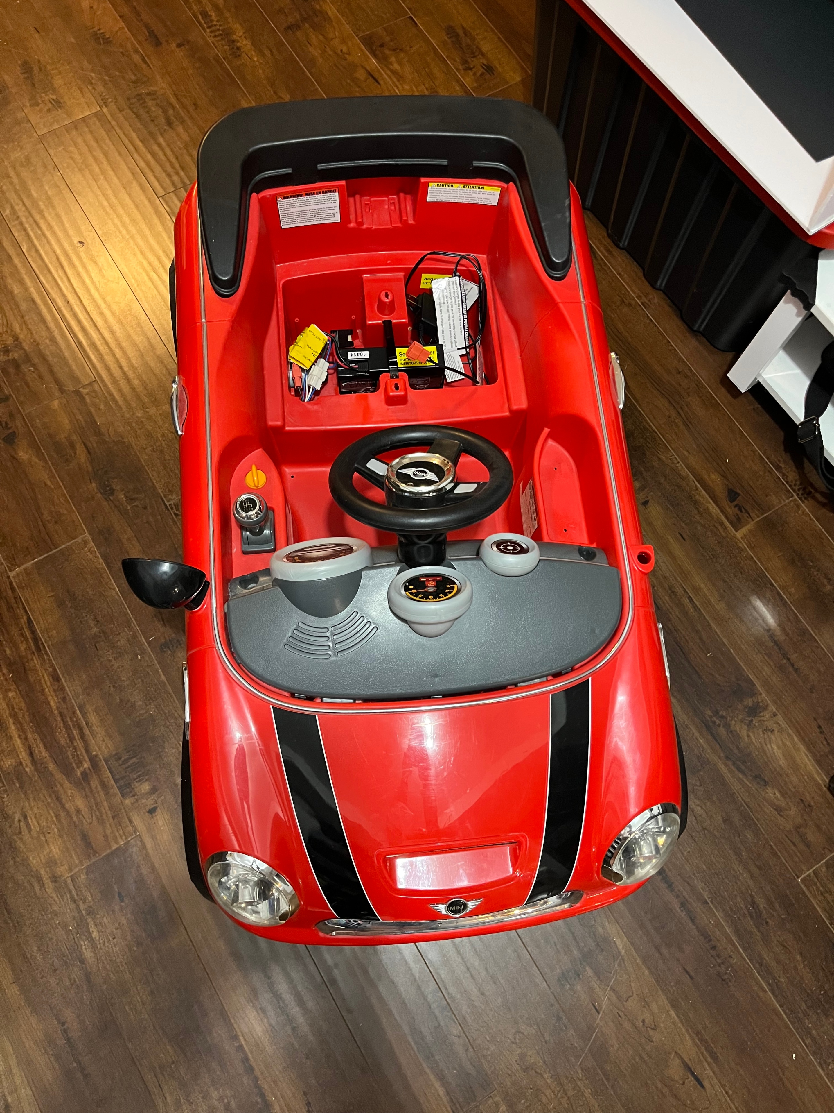 Daymak Mini Cooper Kids Electric Ride on Toy Car - Red - photo 3