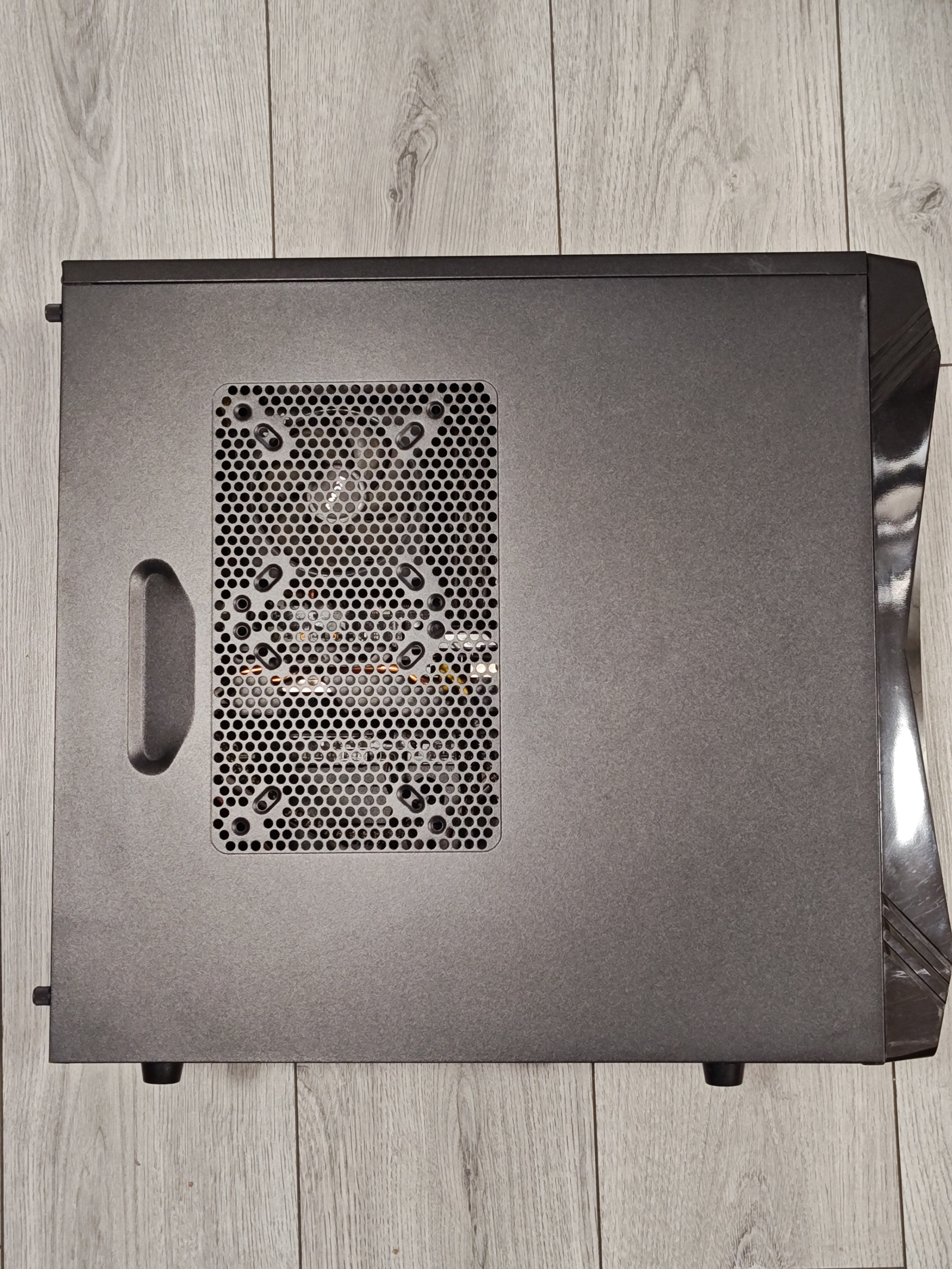 Desktop Computer - photo 3