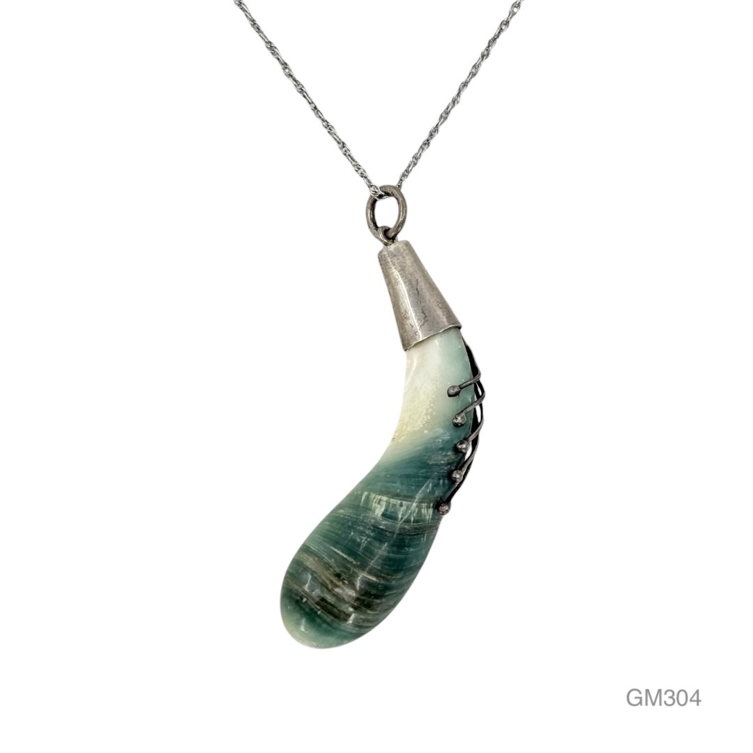Vintage Sterling silver agate pendant - GM304