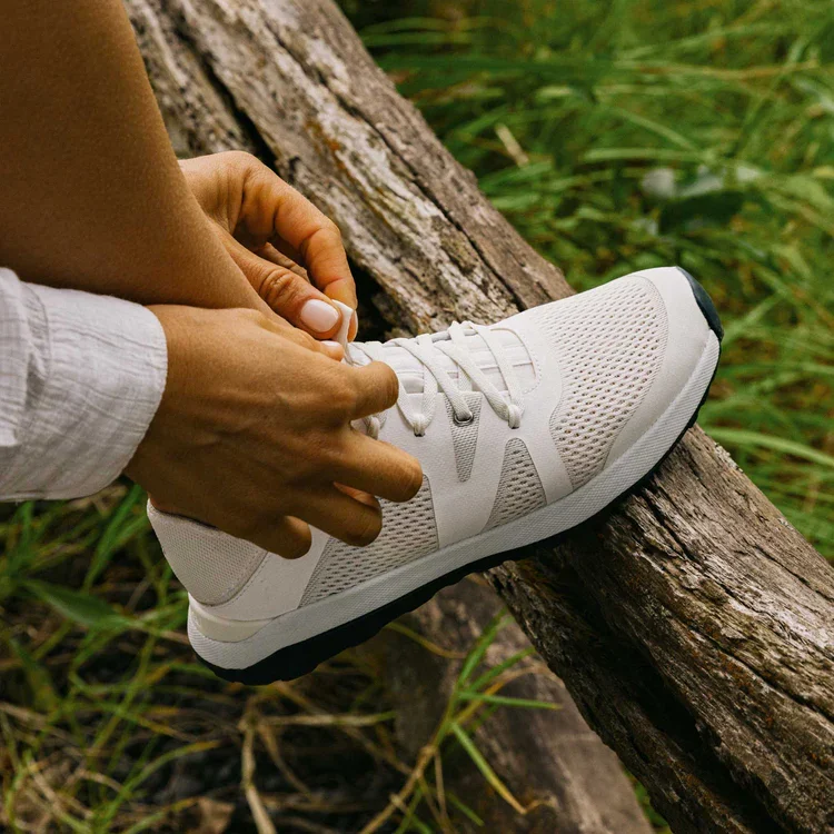 New OluKai Women's Huia Sneakers