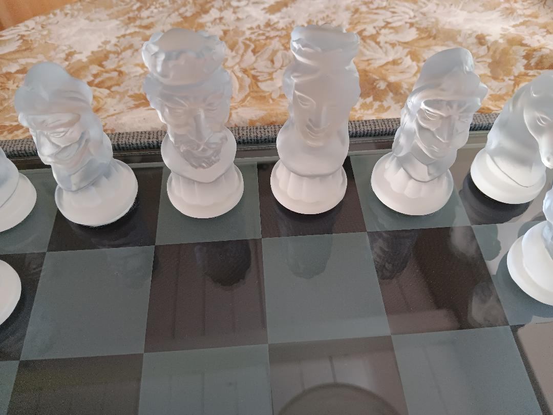 Mid-Century Modern Bohemian chess set - photo 3