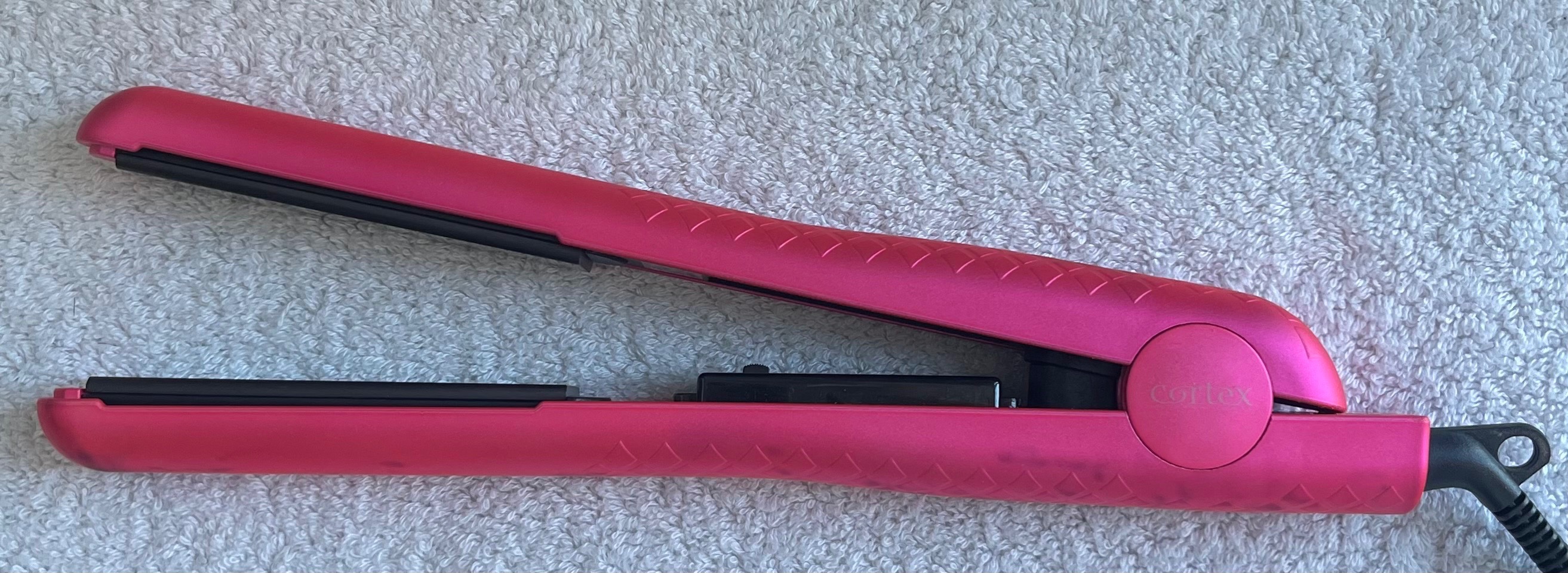 Hot Pink Cortex Hair Straightener with Travel Bag – Working - photo 2