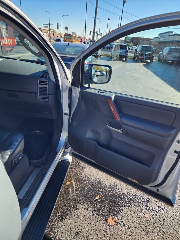 2006 Infiniti QX56 - photo 2
