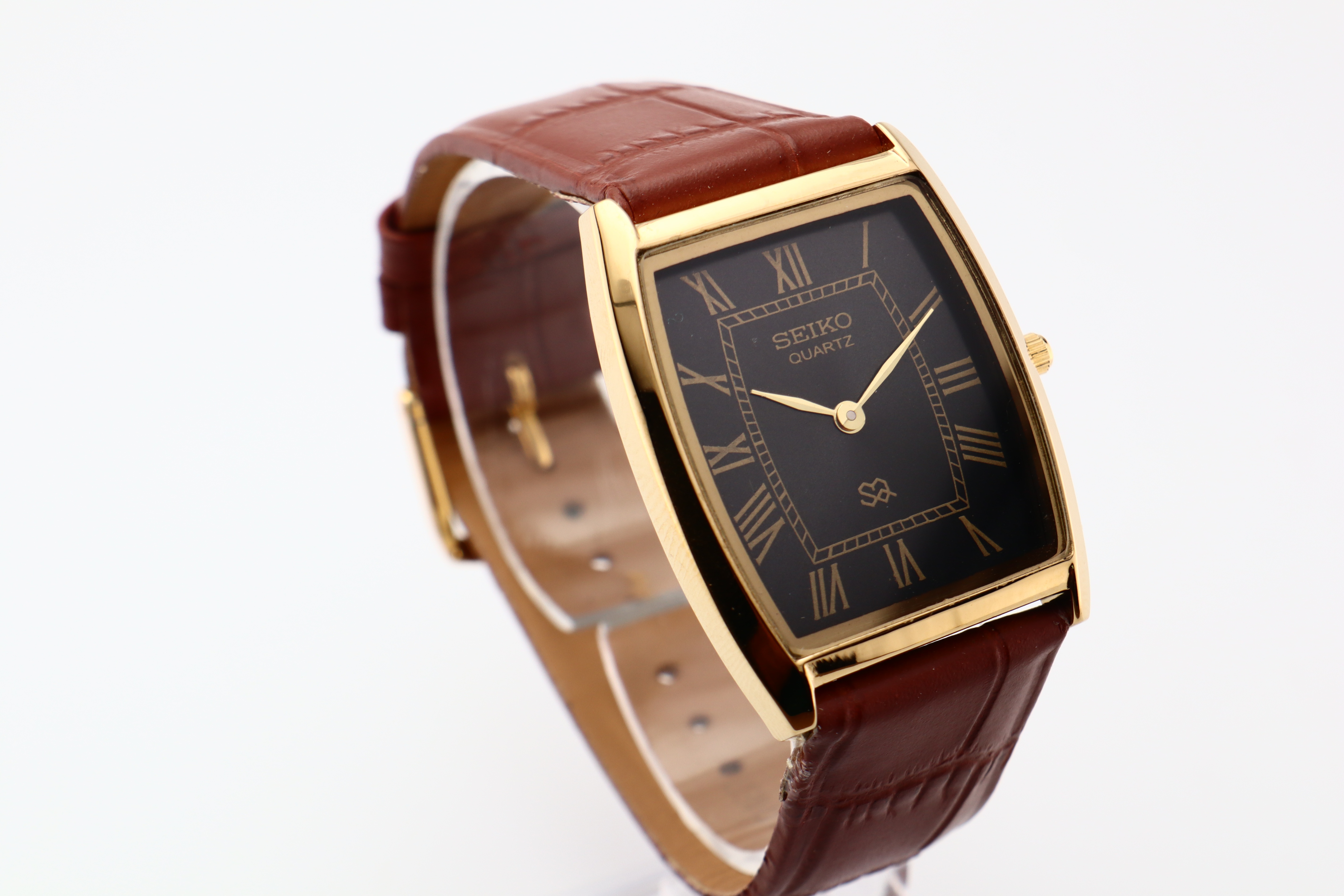 Refurbished Vintage Barrel Tank Men’s Watch