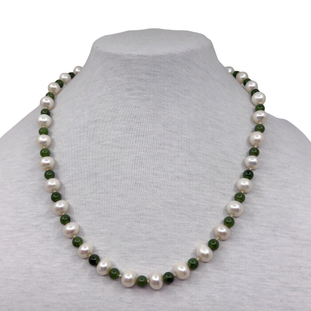 Sterling silver 11.5mm  pearl & jade necklace - GM323