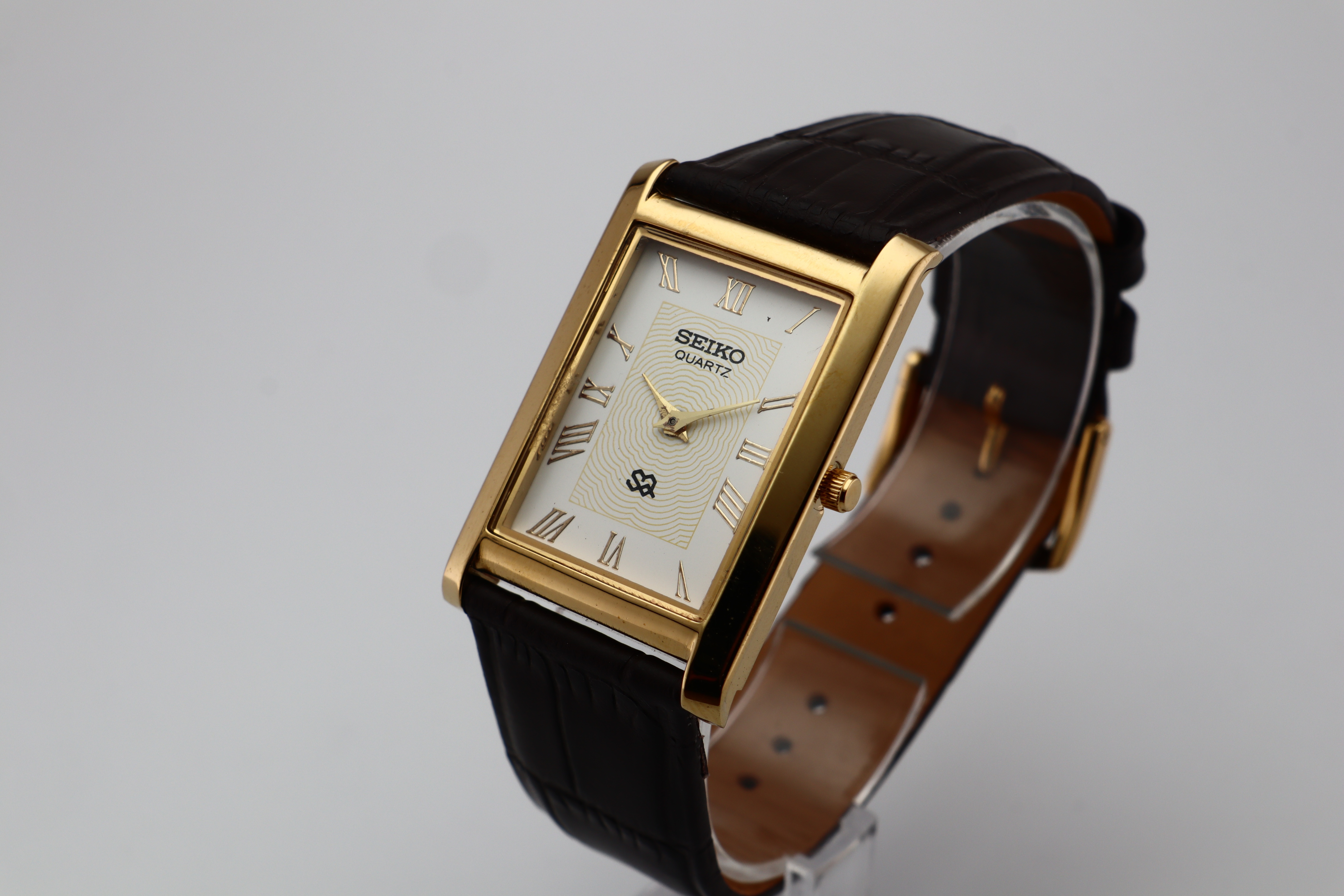Refurbished Vintage Slim Tank Men’s Watch - photo 3