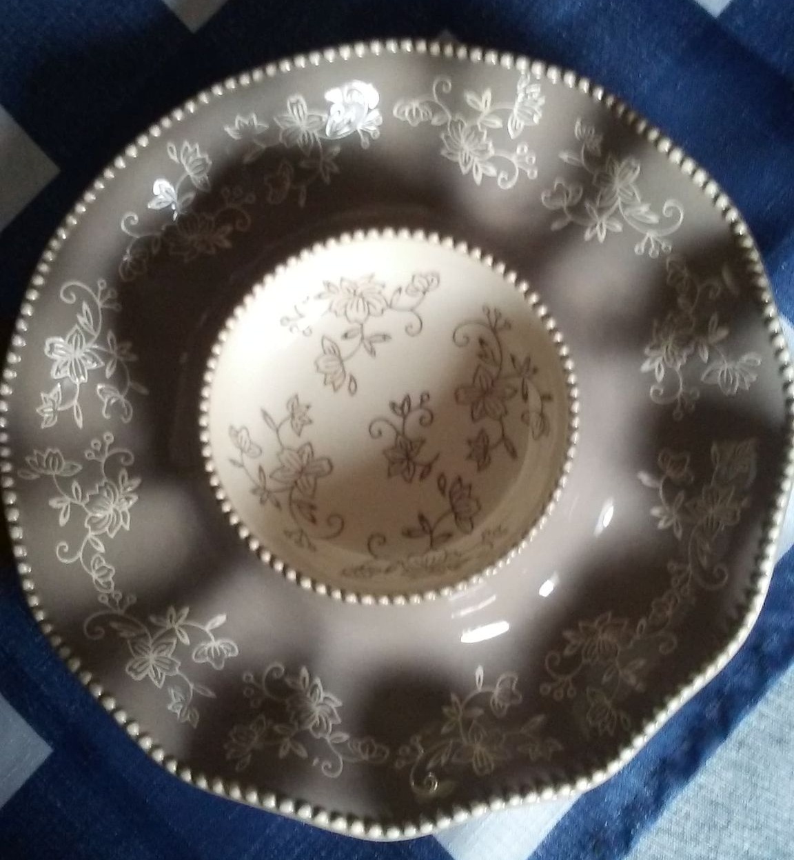 Temp-Tations by Tara Chip & Dip Platter Gray Floral Lace (New)