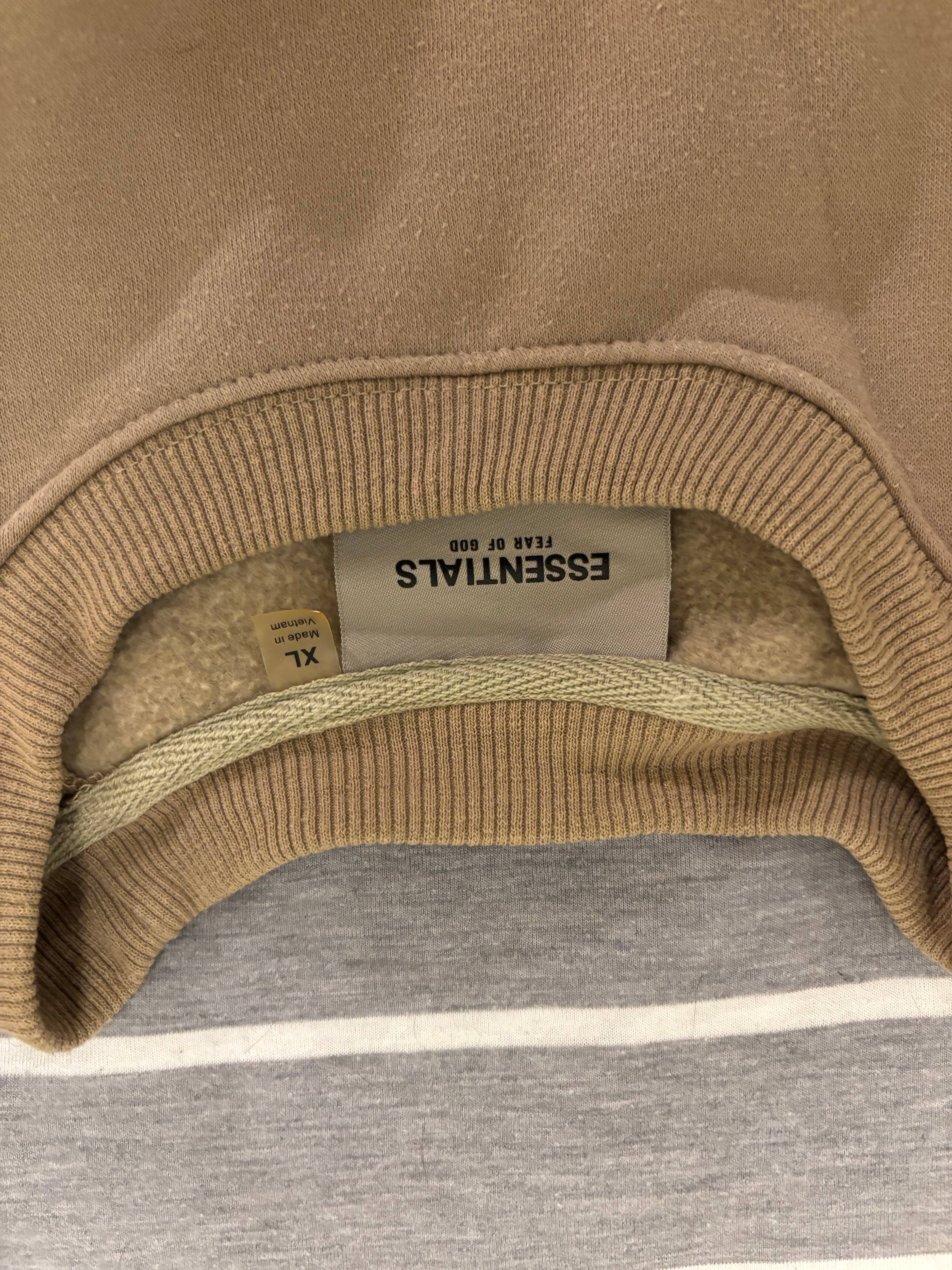 Fear of God Essentials Crewneck Sweatshirt XL Tan - photo 2