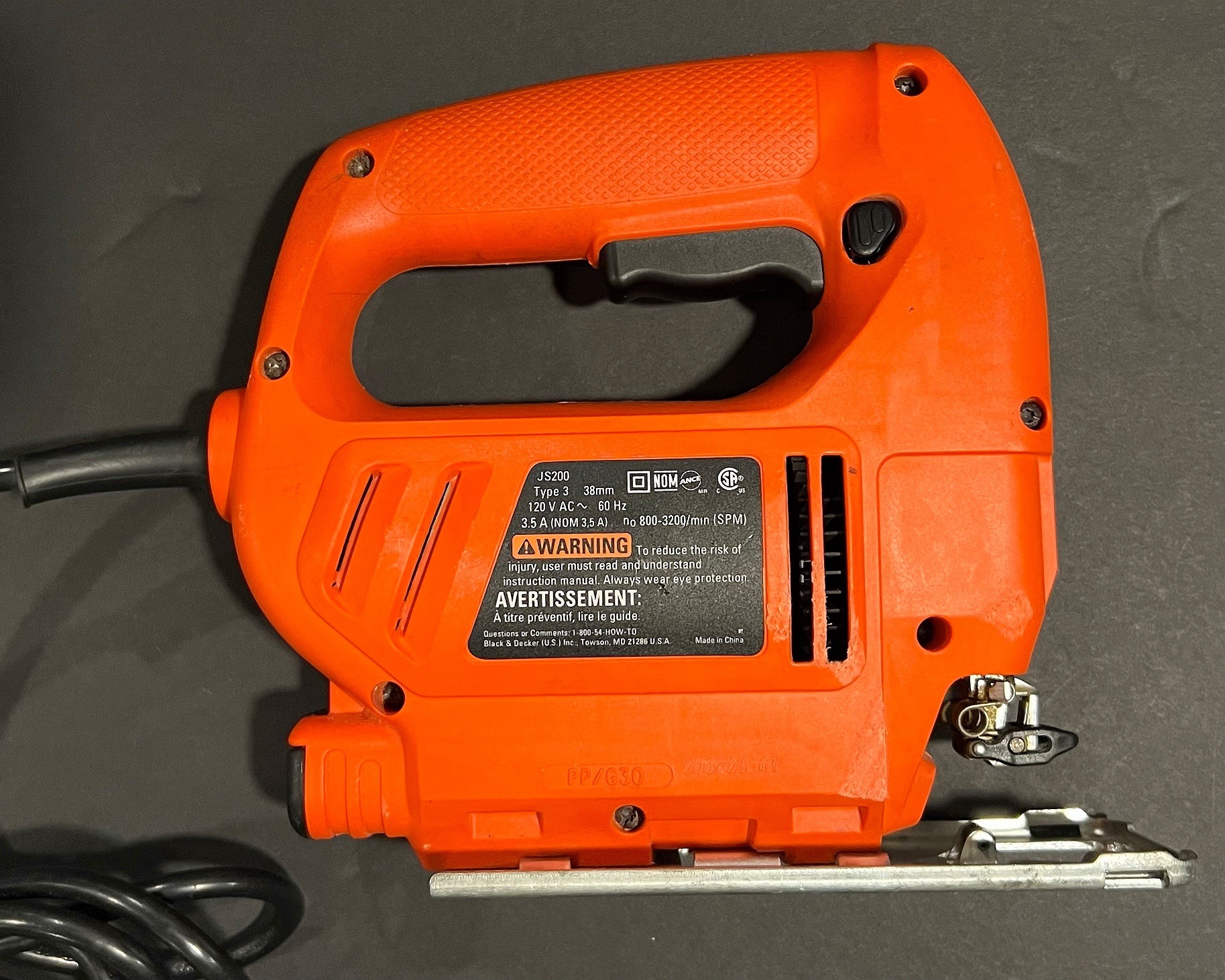 Black & Decker Variable Speed Jigsaw - JS200 - photo 2