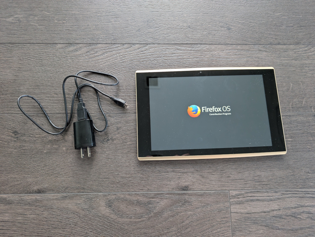 Firefox OS tablet - photo 2