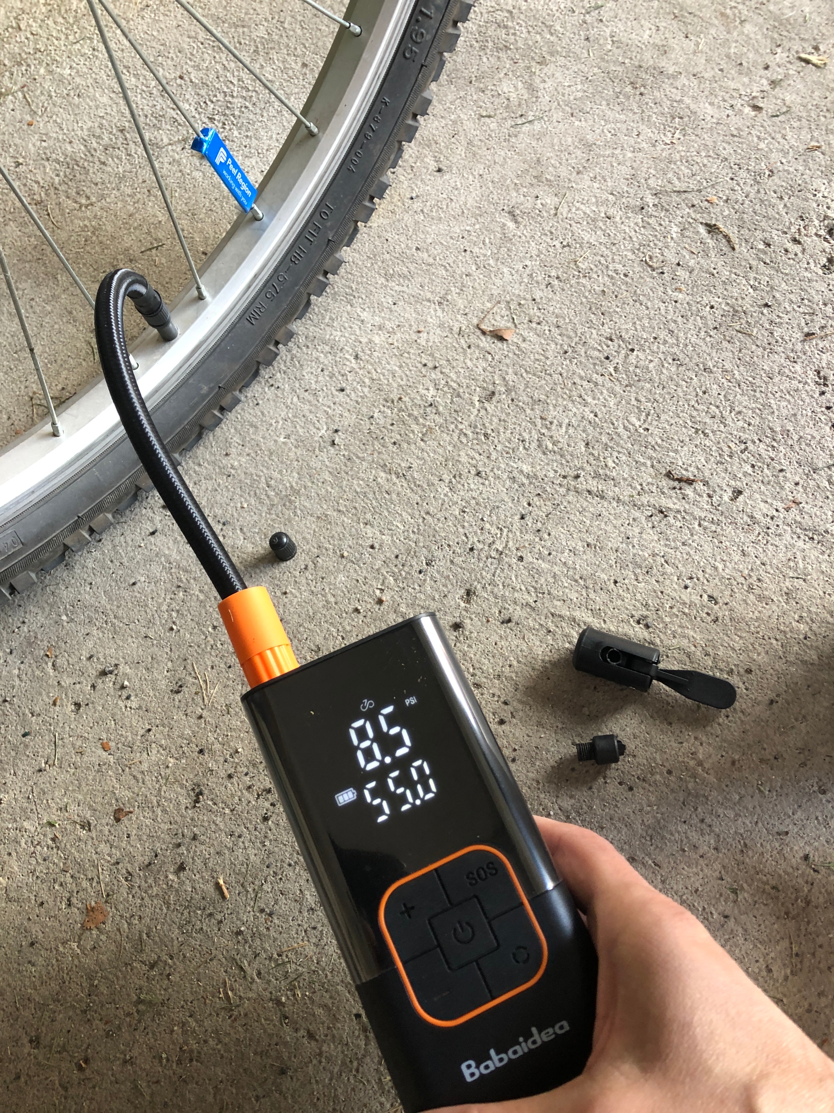 4-in-1 Portable Air Compressor - photo 4