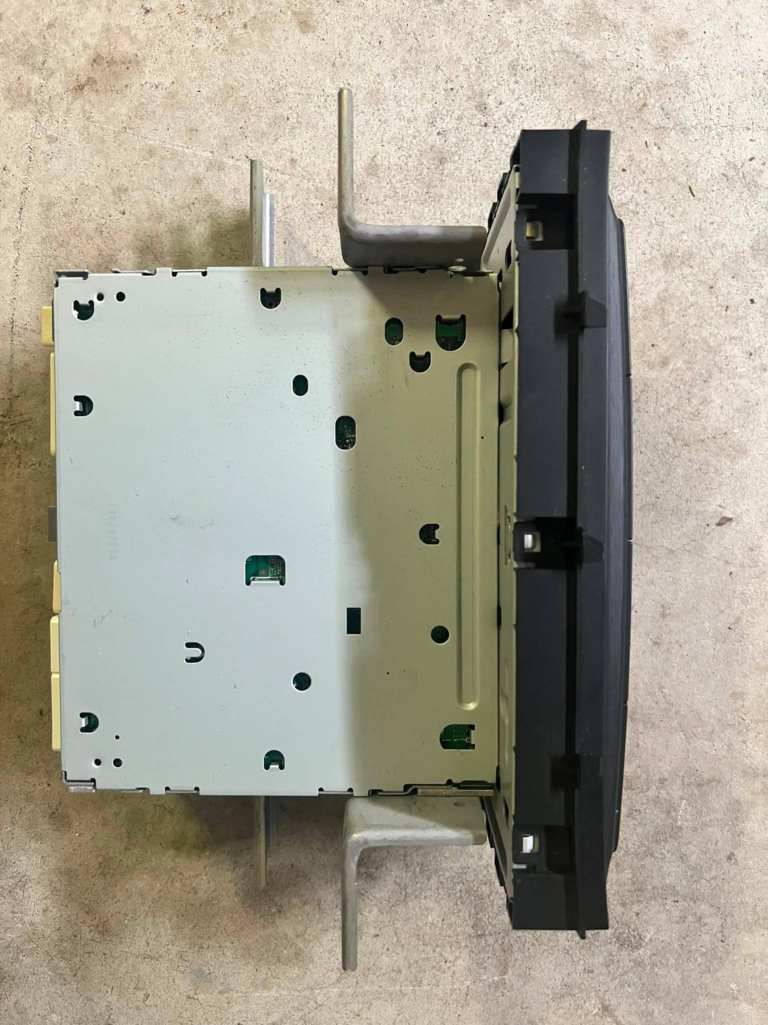 OEM Toyota Prius C Radio CD Player Bluetooth 2012-2014 - photo 2