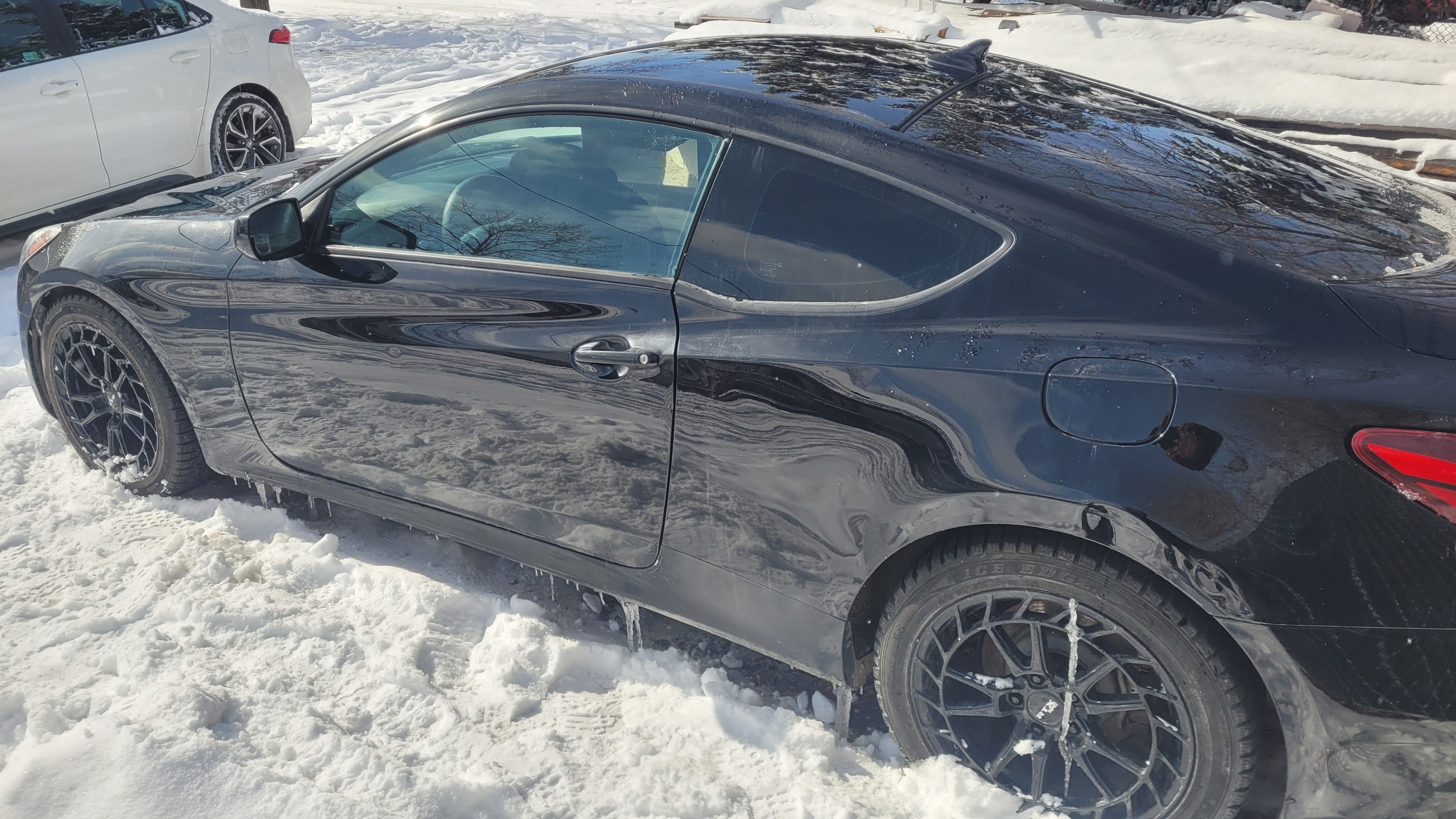 2013 Genesis Coupe 2.0t - photo 2