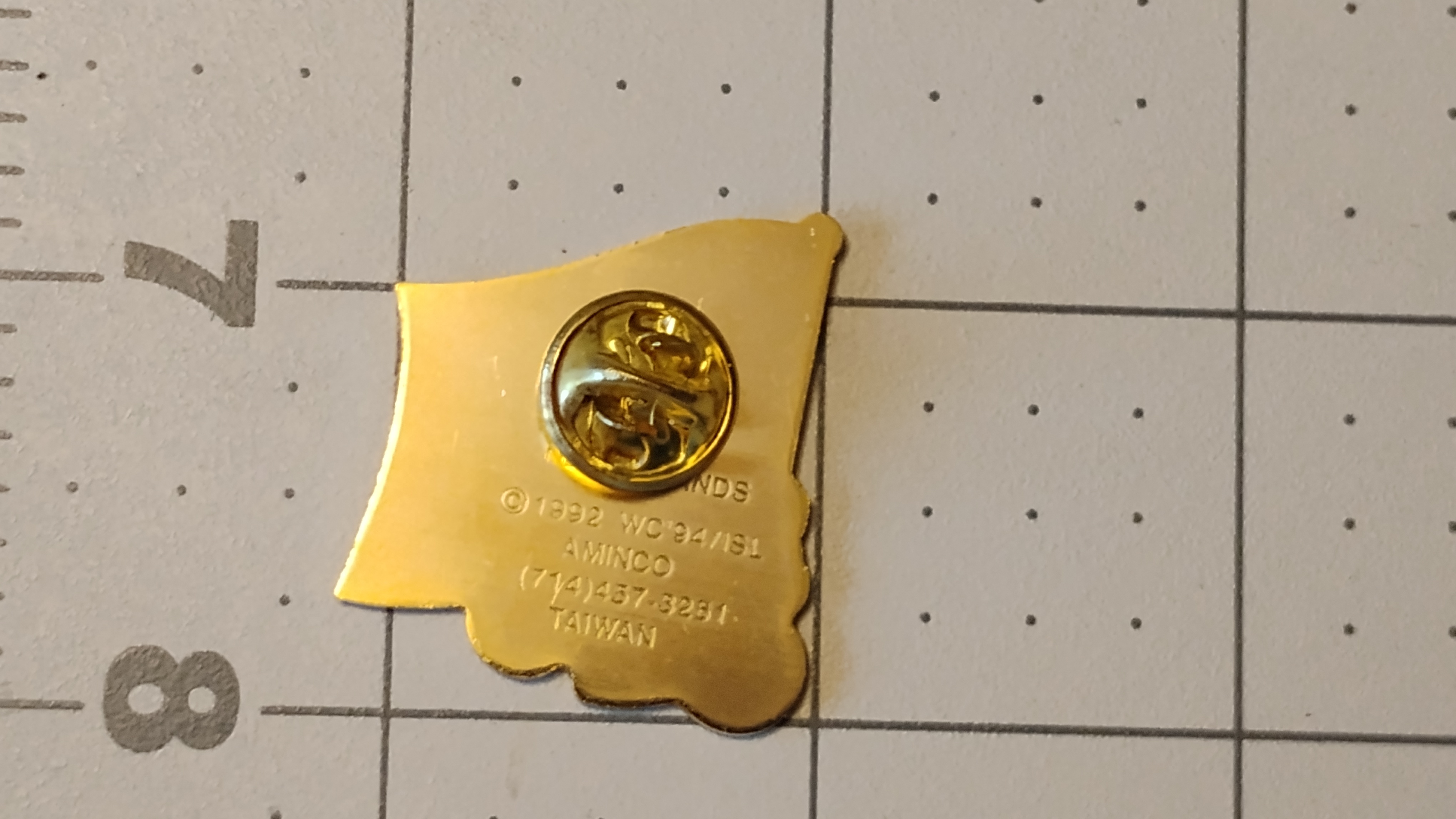 FIFA World Cup USA 1994 Netherlands Lapel Pin - photo 2
