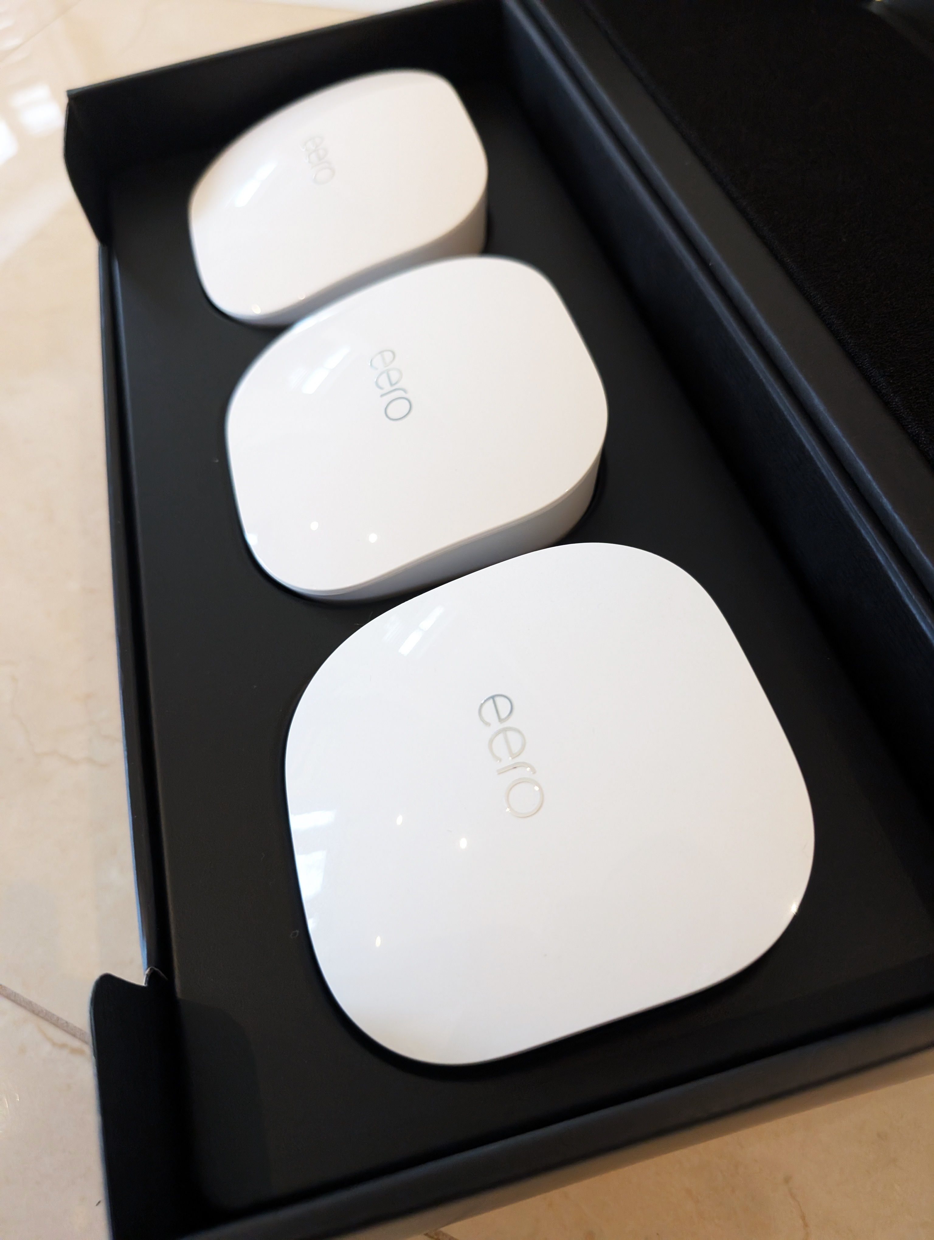 Eero mesh wifi system 3 pack model J010001 - photo 3