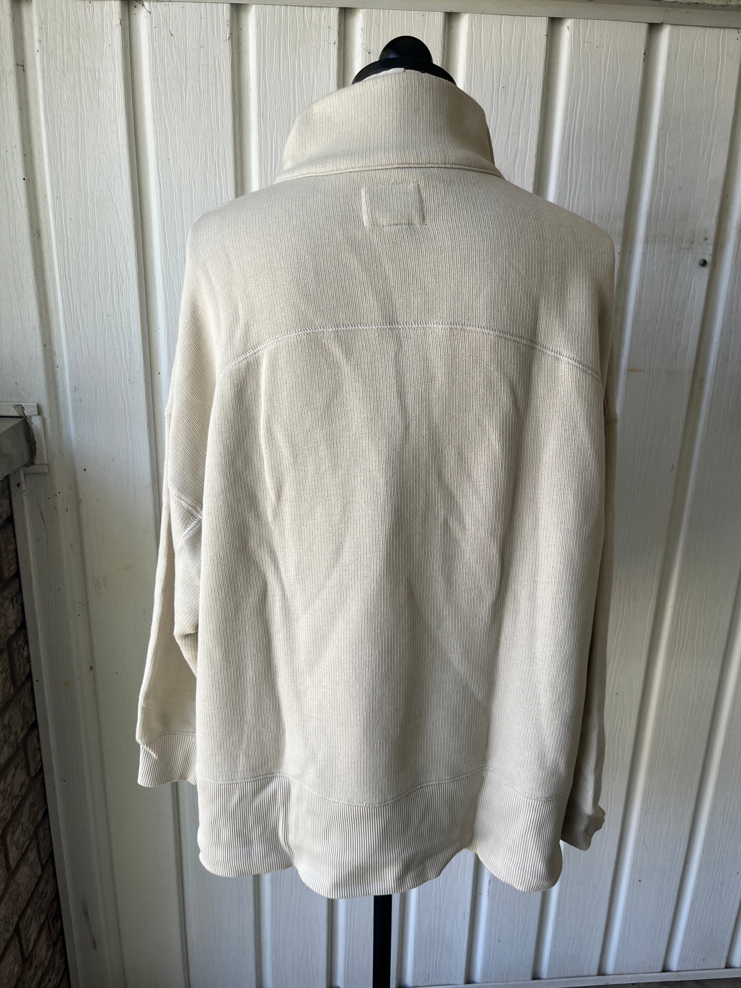 American Eagle "This Feels Seriously Lived-In" Pullover M/M - photo 2