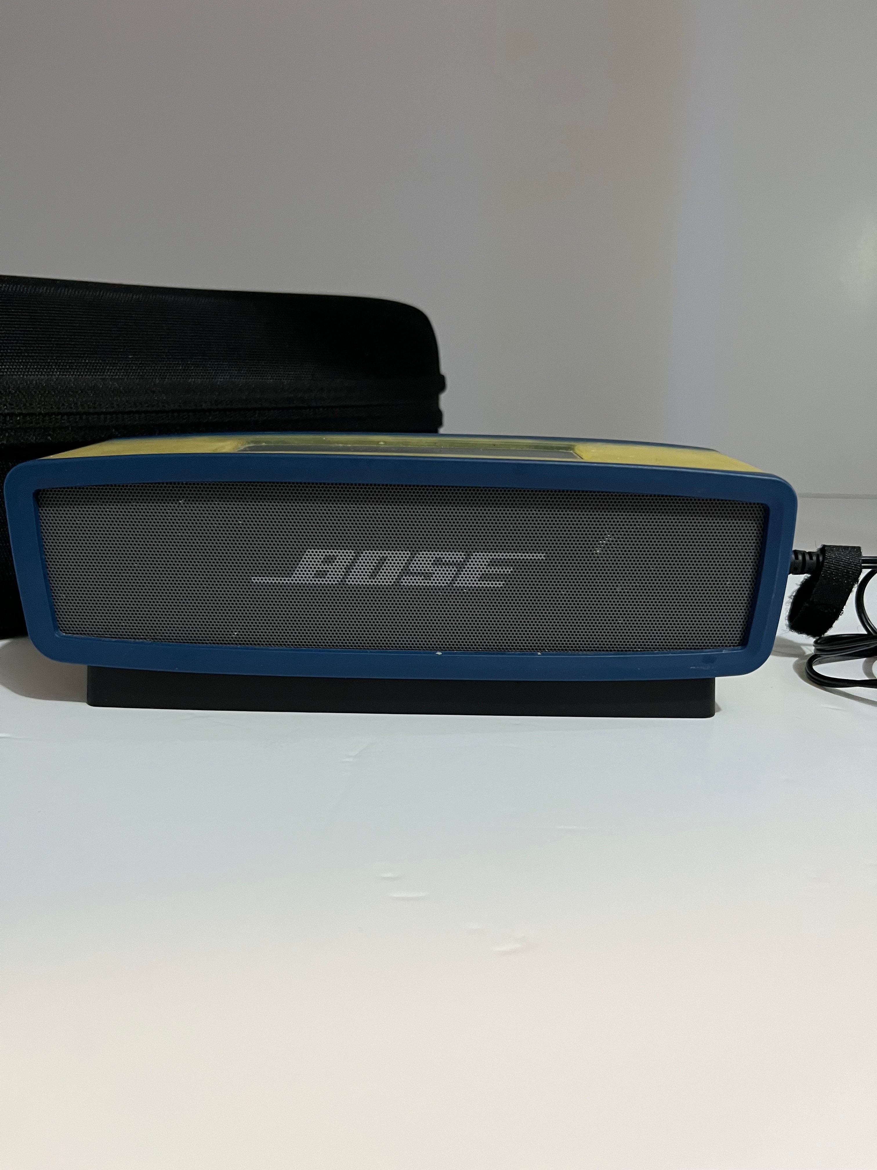 Bose SoundLink Mini Bluetooth Speaker (1st Generation) - photo 3