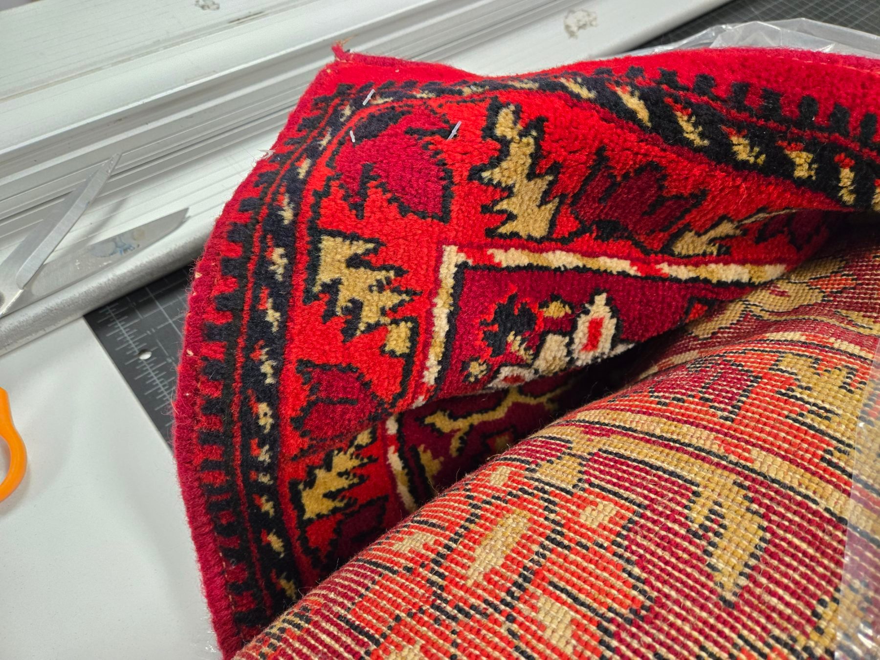 Authentic Persian Wool Rug – 6.33' x 9.58' Just Cleaned - photo 2