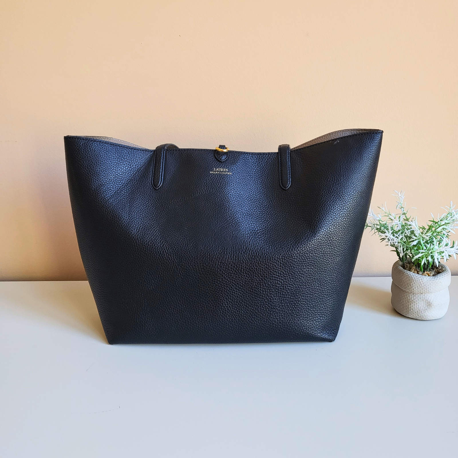 Ralph Lauren - Large Black Tote - Pre-Loved! 👜