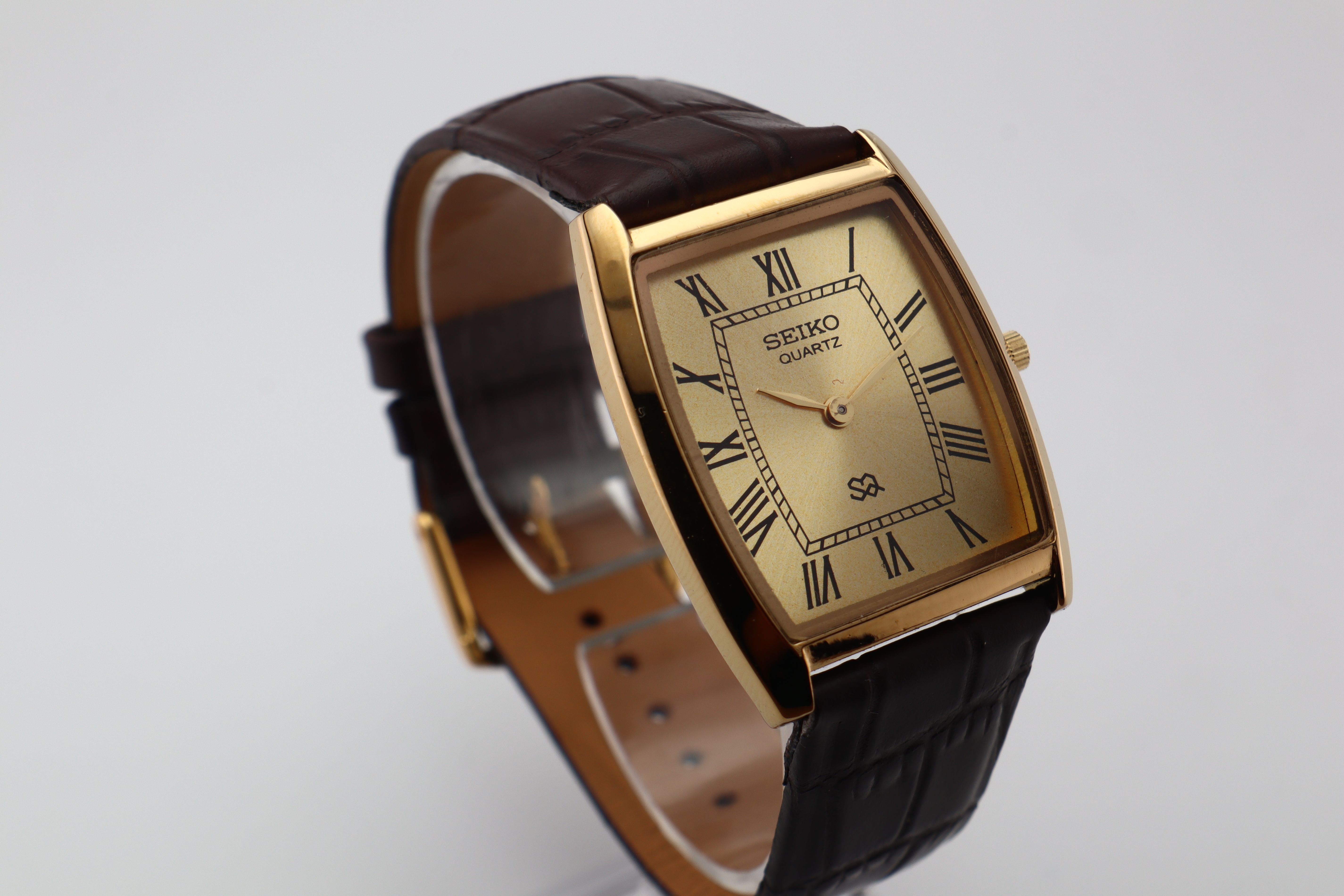 Refurbished Vintage Barrel Tank Men’s Watch