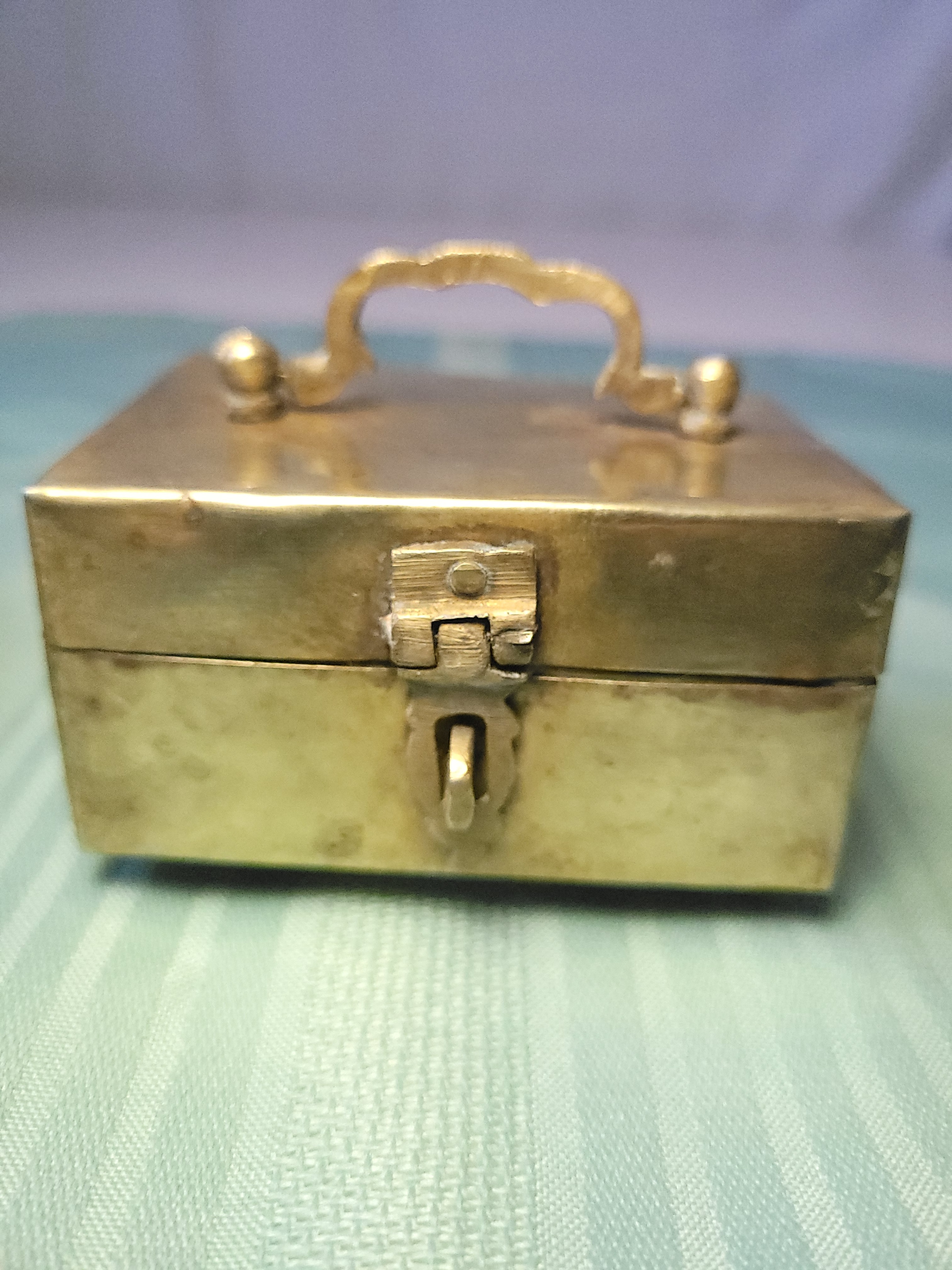 1970 Miniature Brass Chest Trinket Box with Handle and Feet