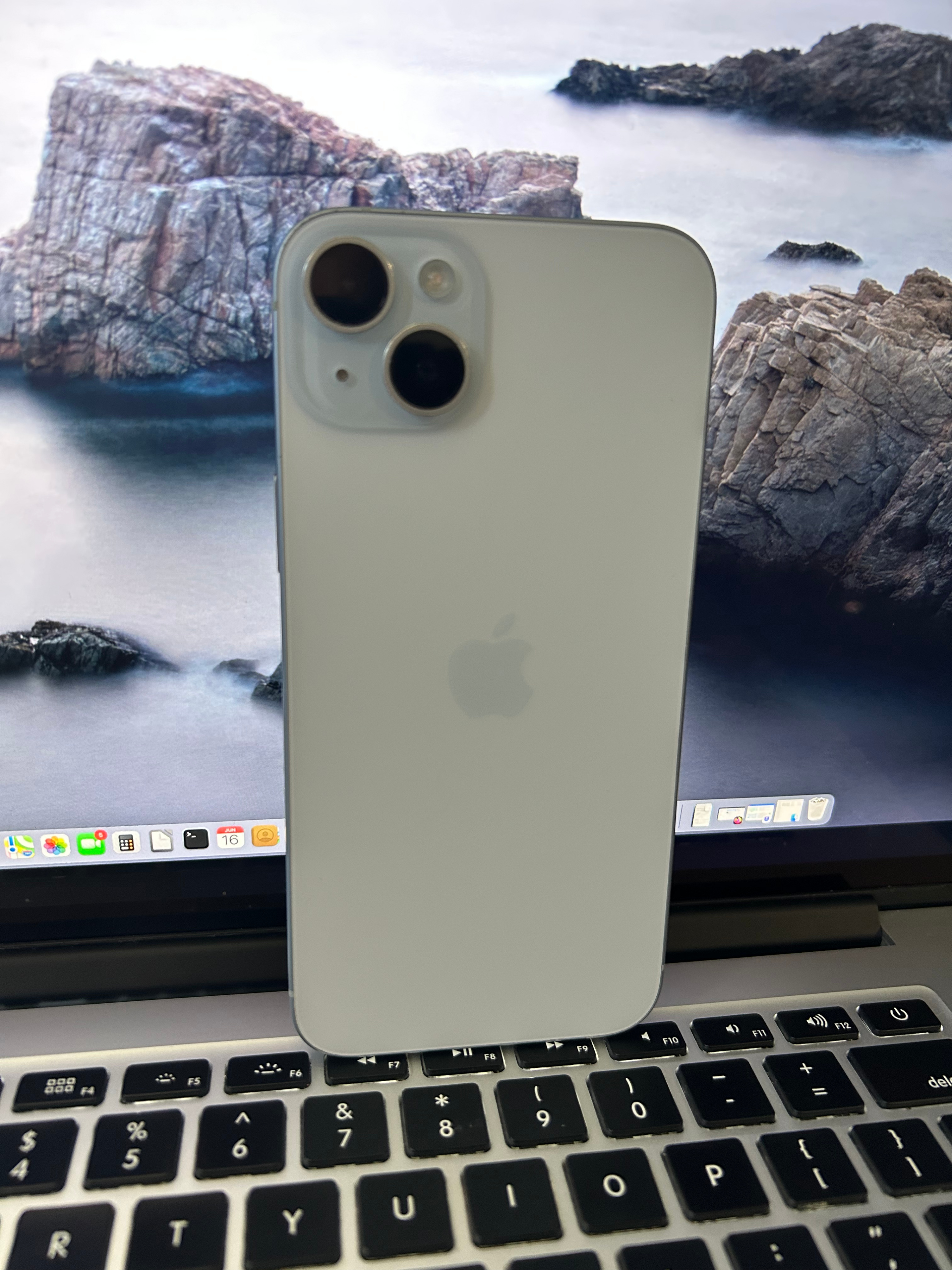 iPhone 15 Plus 128GB Unlocked - White - photo 5