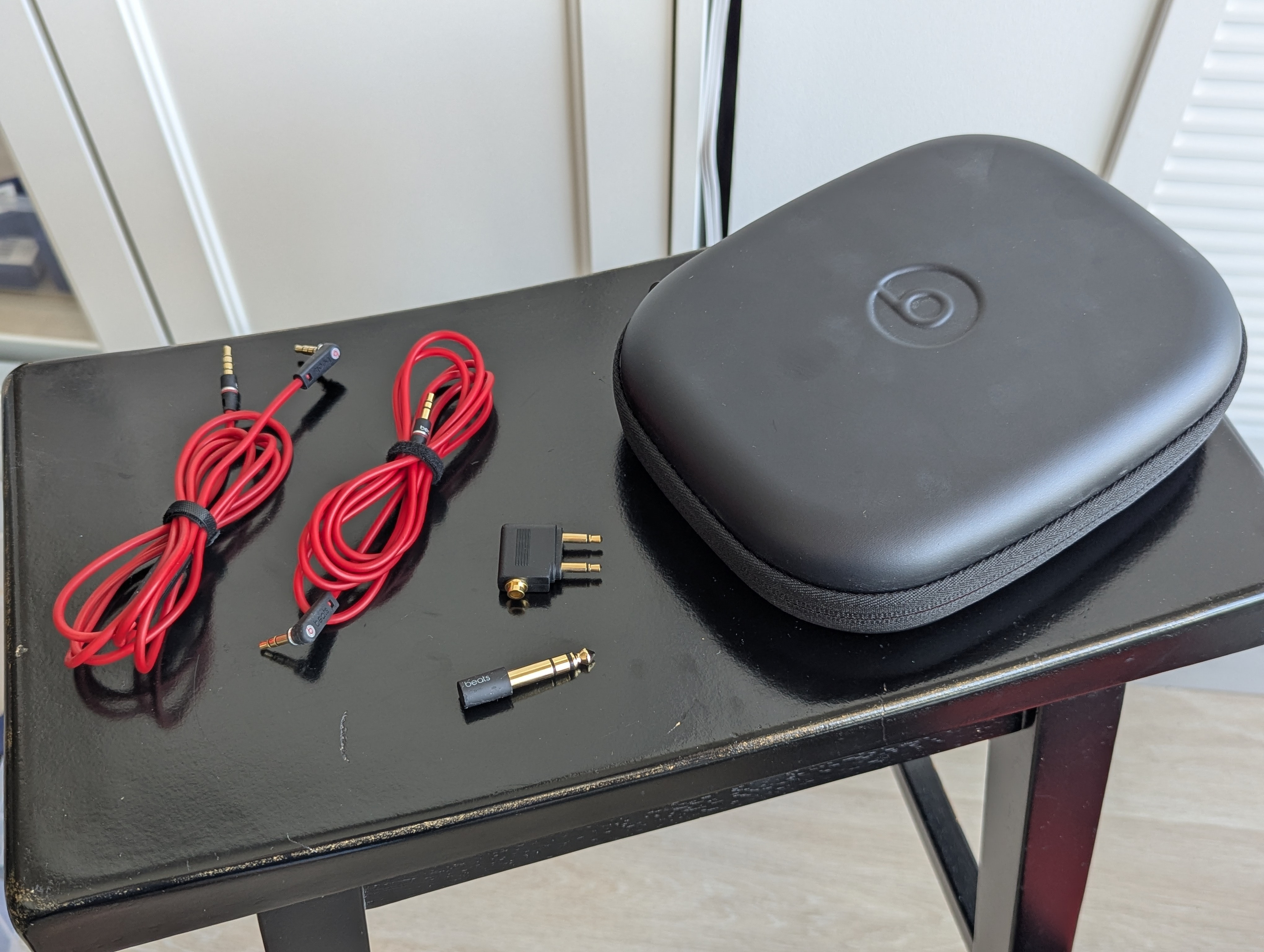 Beats by Dr. Dre Executive Over-Ear Headphones - photo 4