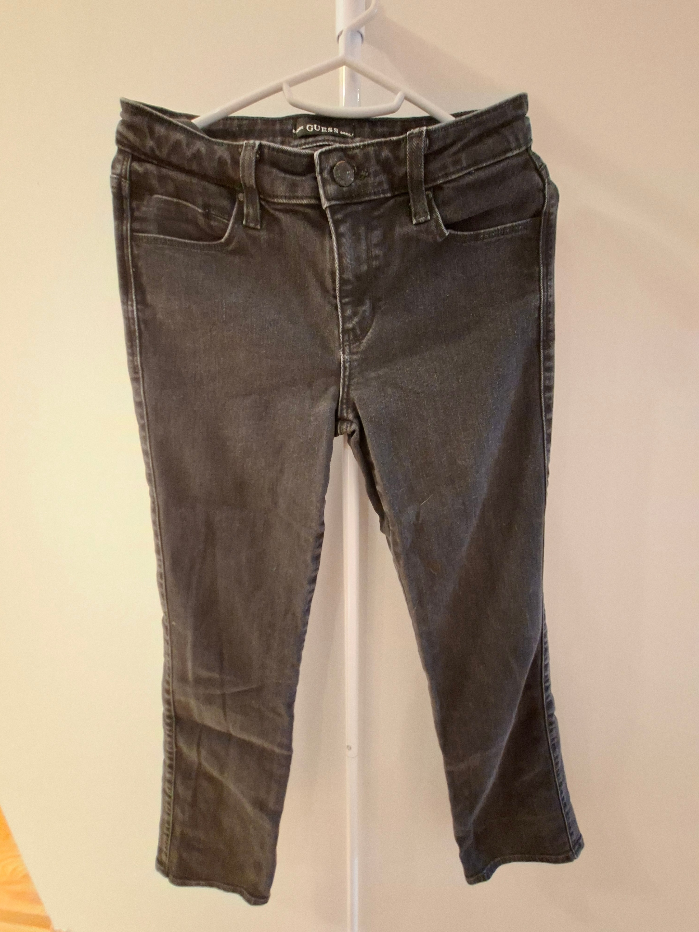 Authentic Guess Sexy Straight Mid Rise Jeans - Black