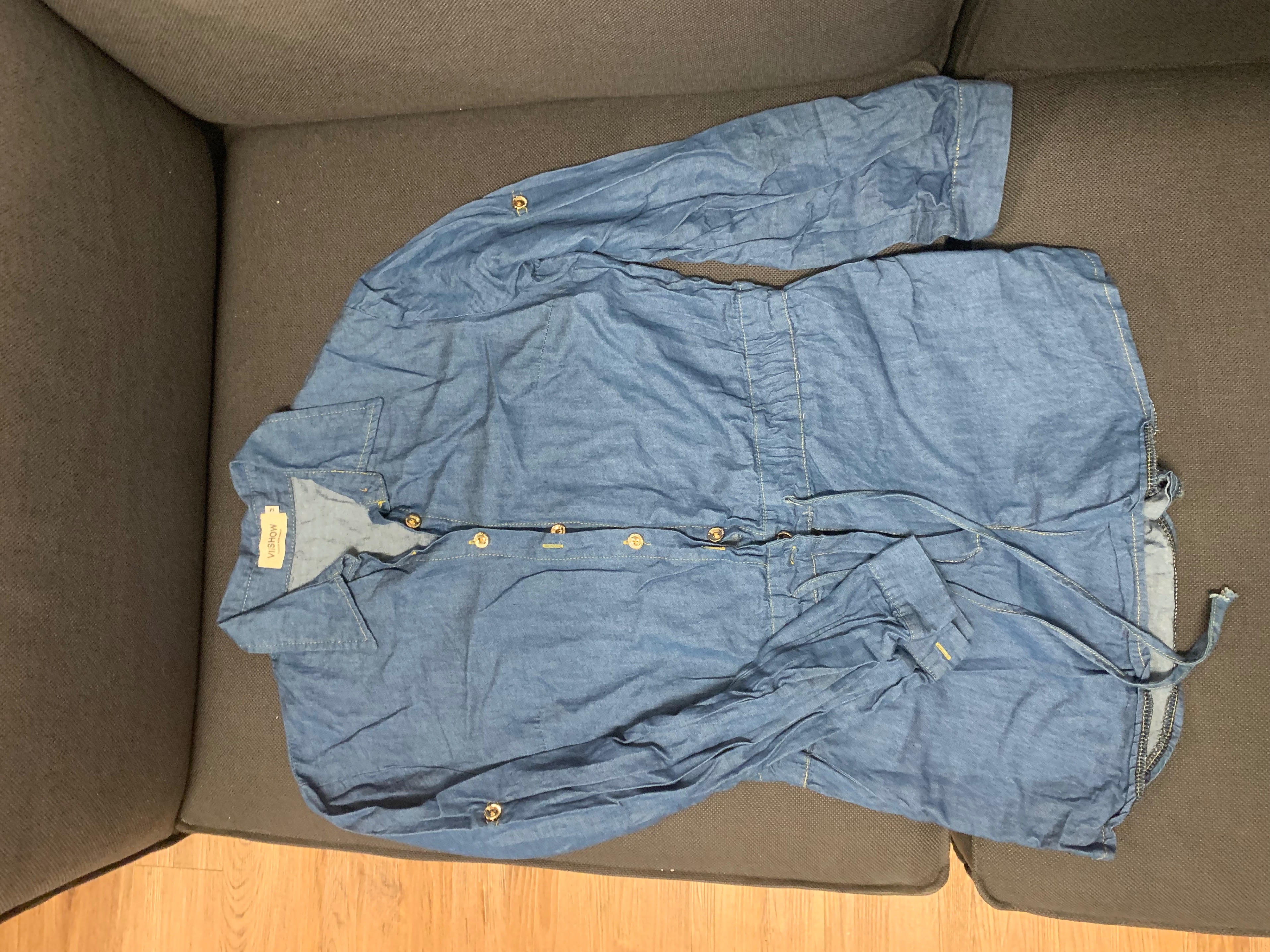 👕 Chambray Denim-Look Romper