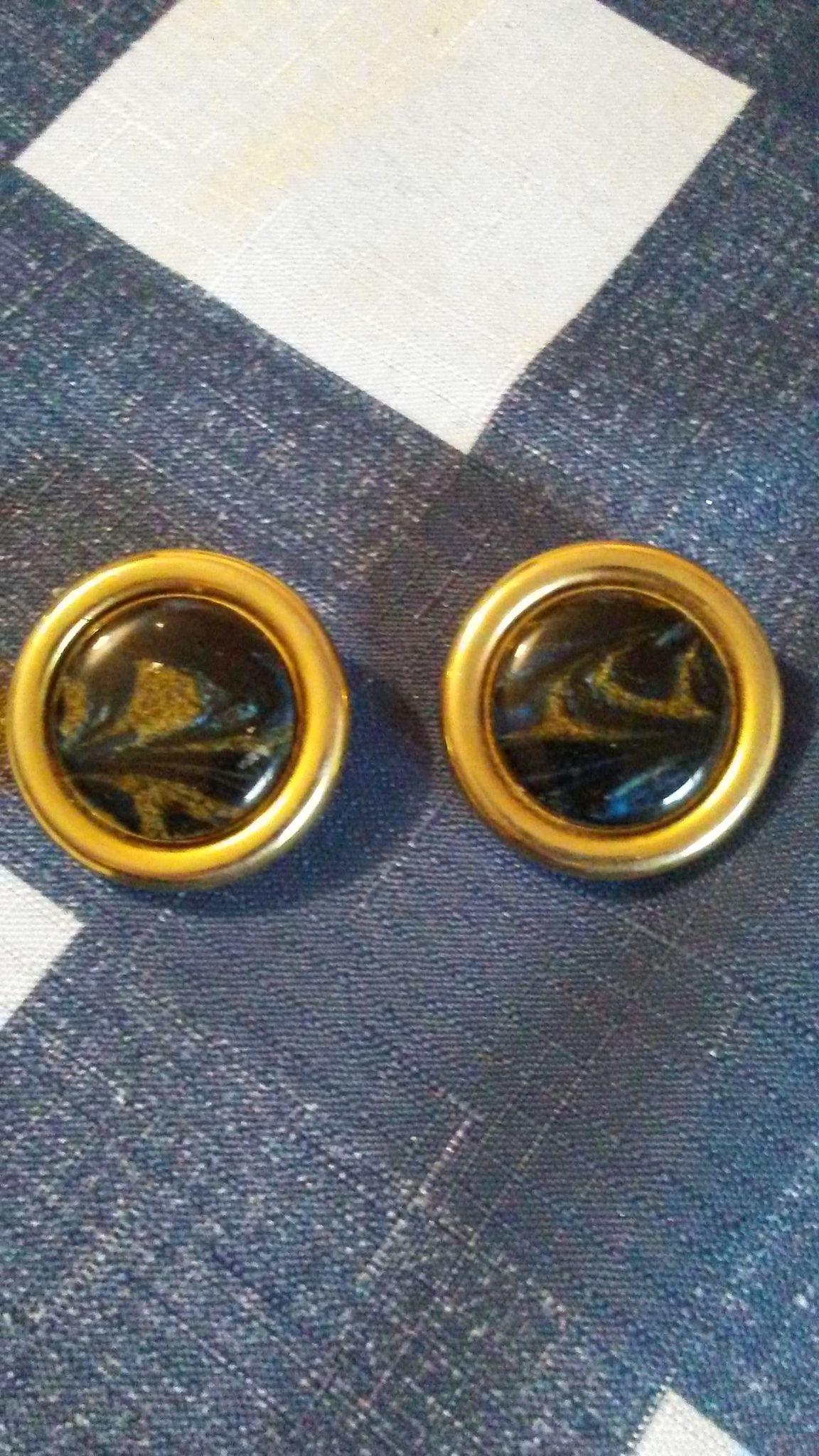 Vintage Clip On Earrings