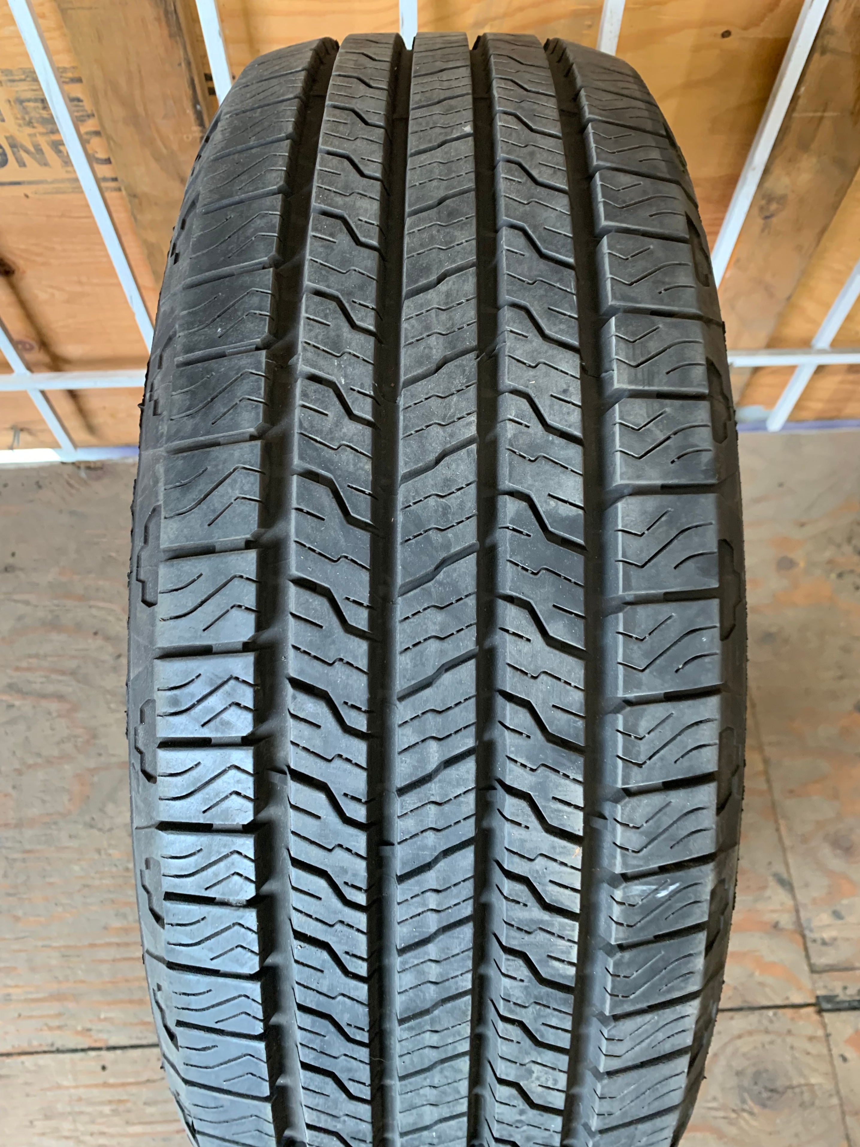 1 X single 225/55/19 M+S Goodyear Wrangler Territory HT like new