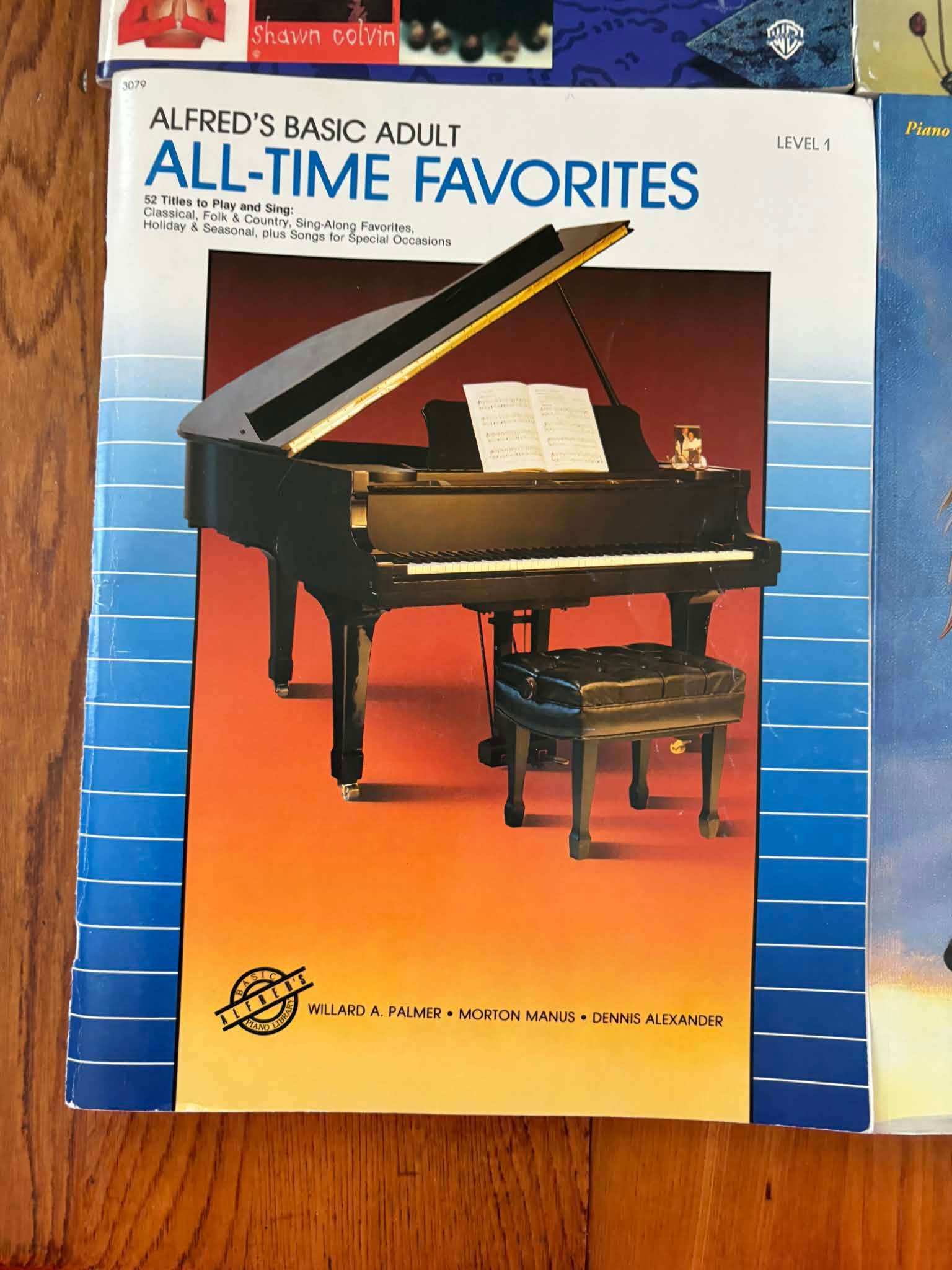 Variety of piano books - Frozen, Glee, Lion King and more - photo 3