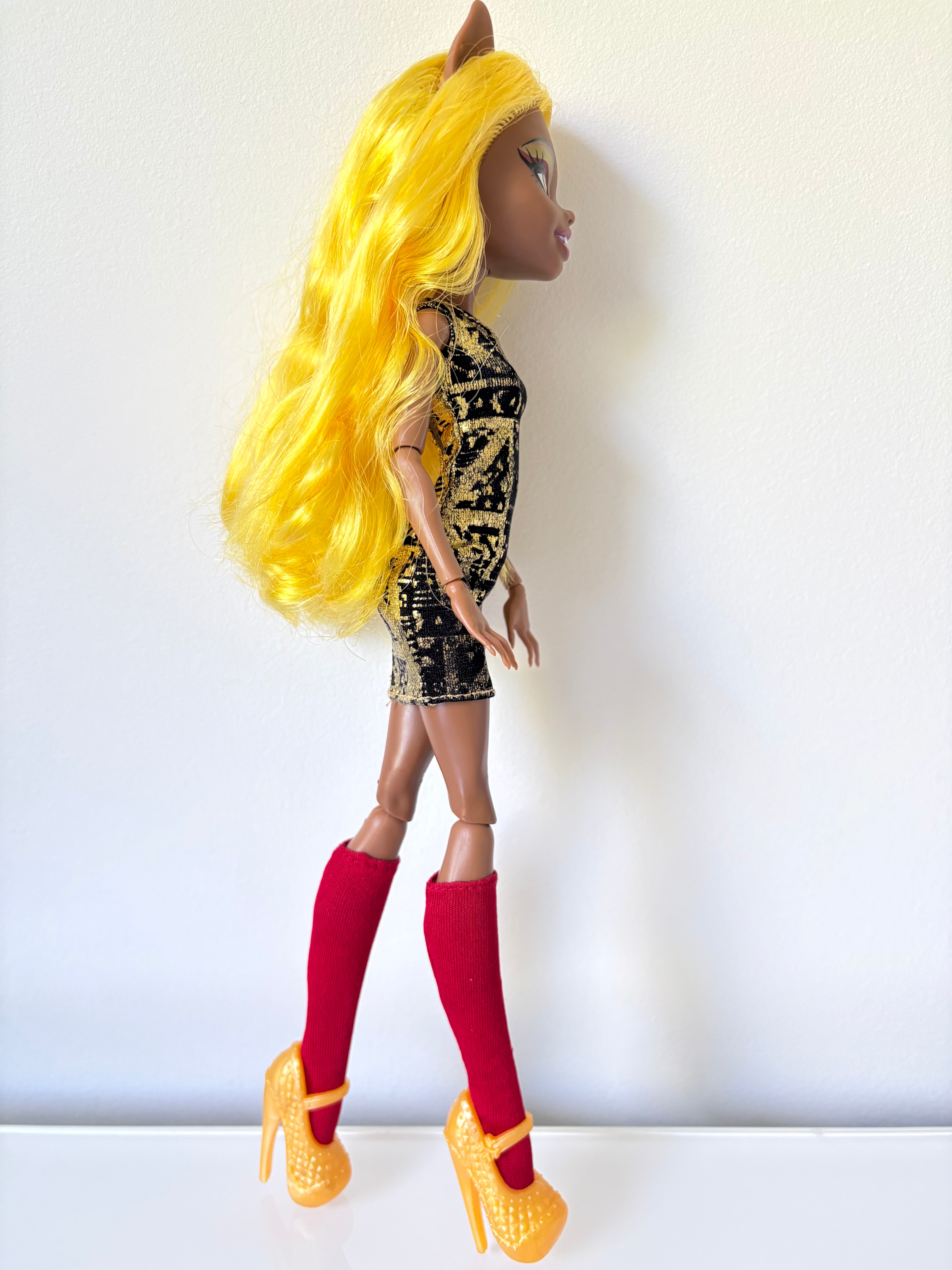 Monster High Frights Camera Action Clawdia Wolf Doll - photo 3