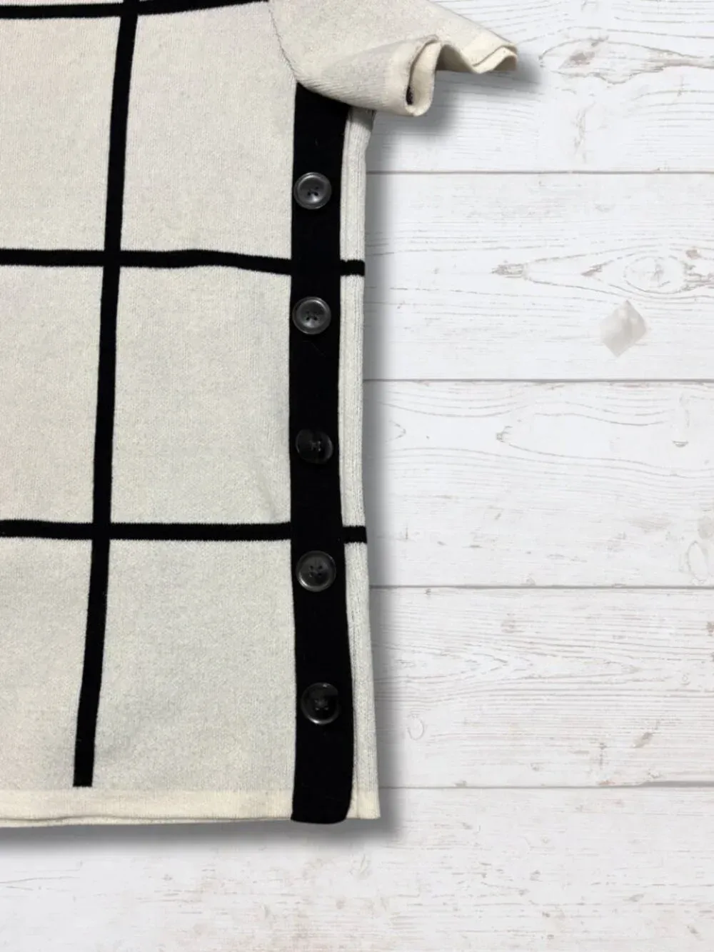 Ann Taylor Factory Petite Black & White Checkered Sweater Top - photo 3