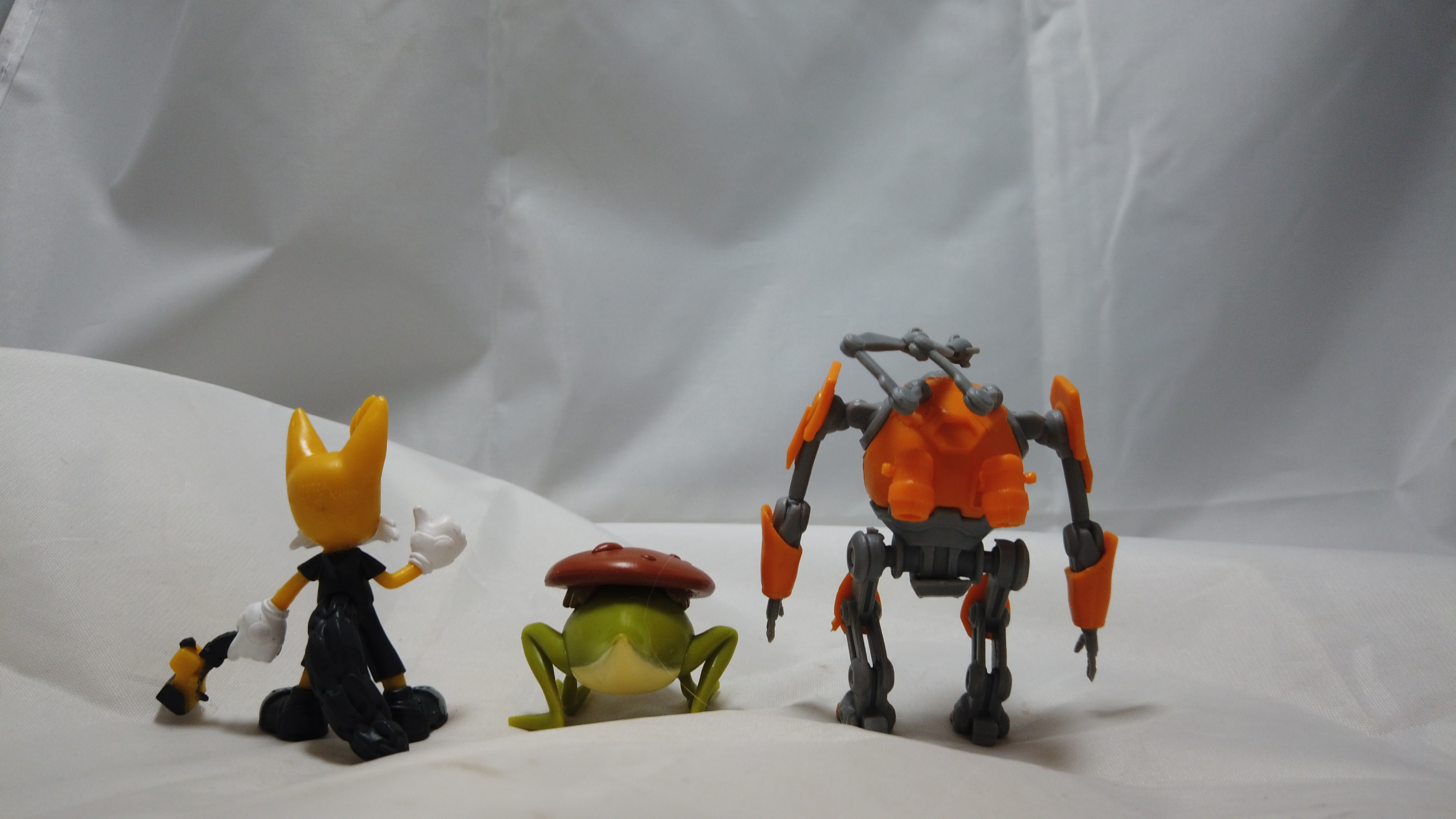 Sonic Prime Figure Lot Jakks - Nine/Tails + Mech Robot + Frog SE - photo 2