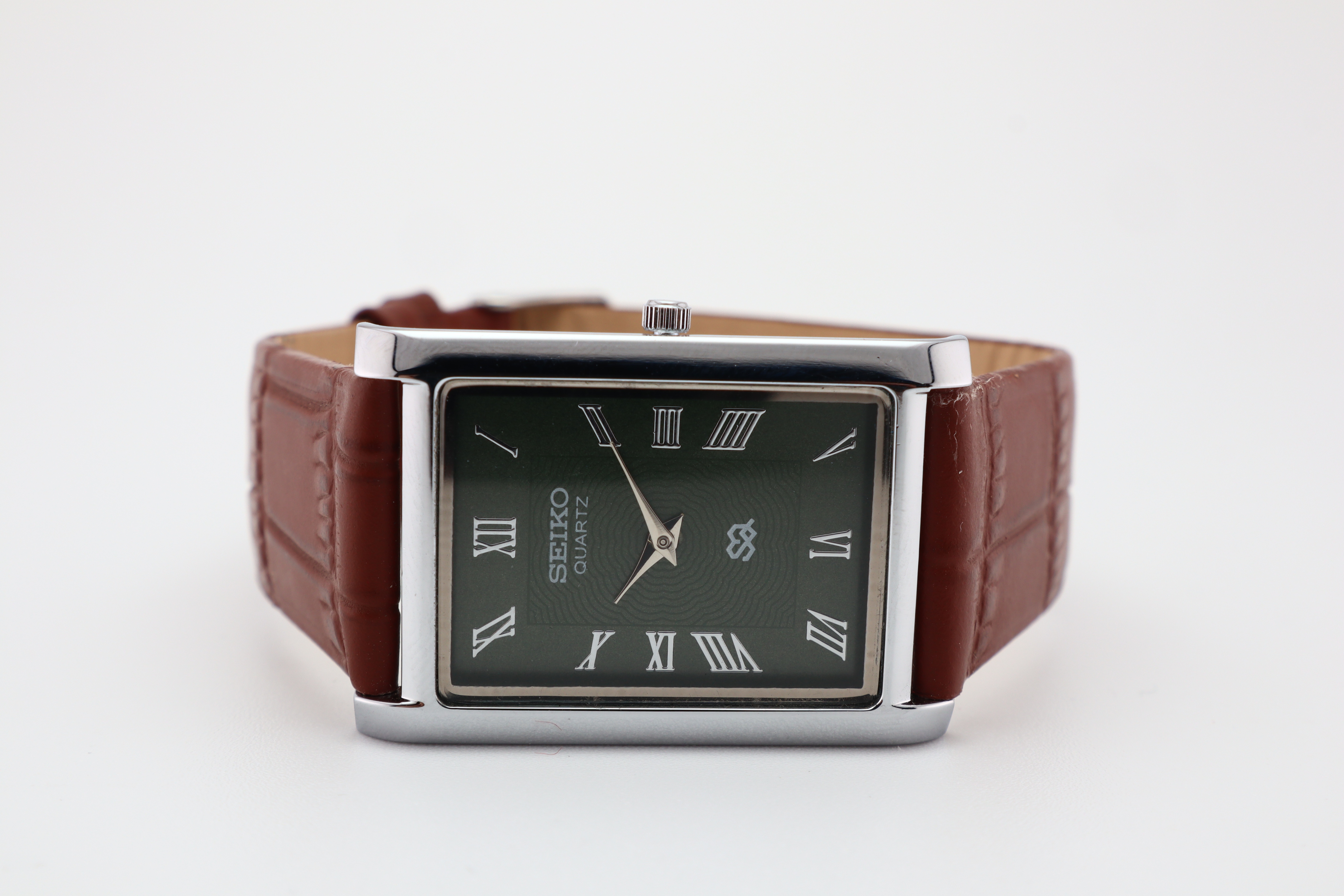 Refurbished Vintage Slim Tank Men’s Watch - photo 4