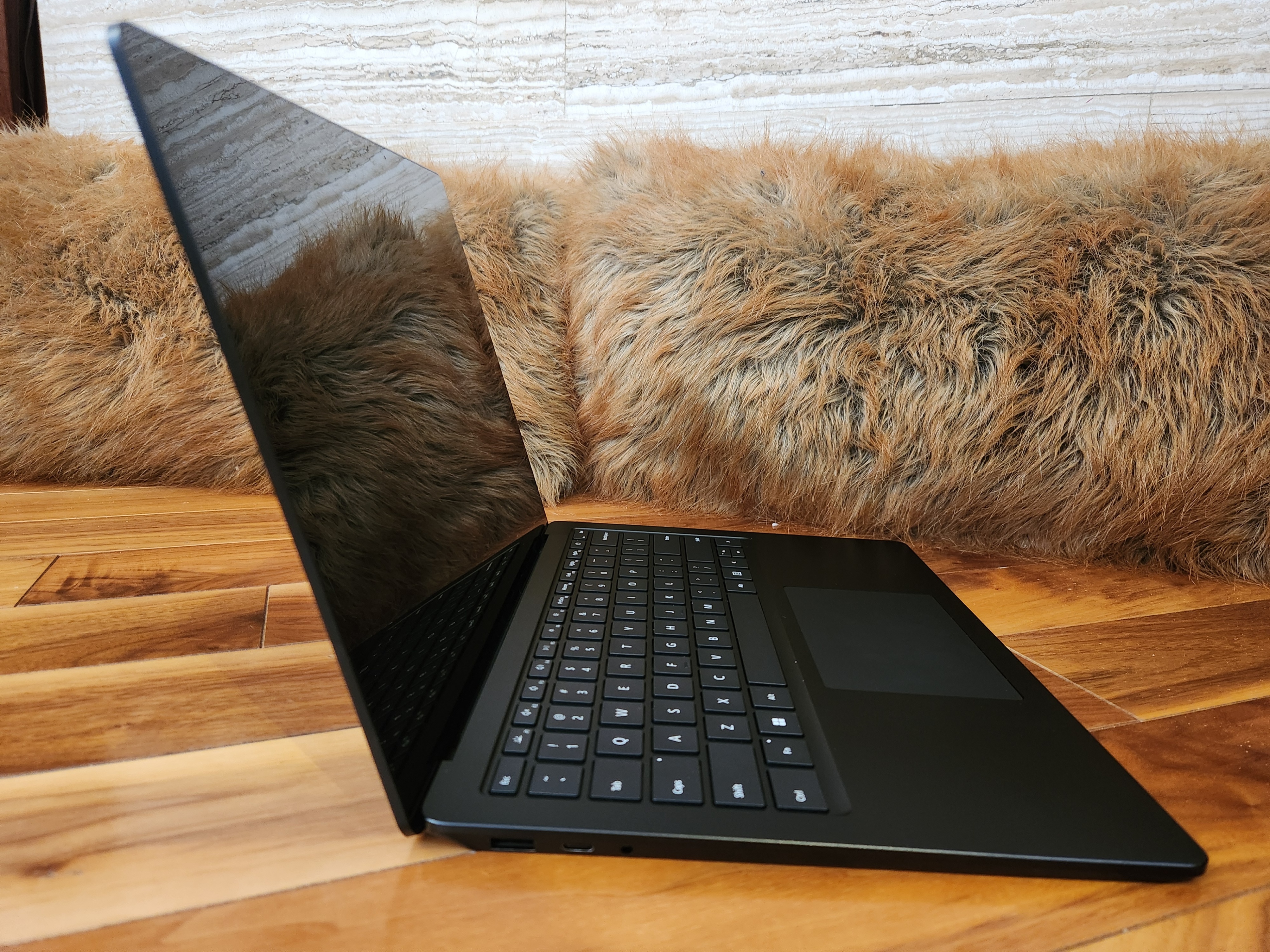 Surface Laptop 4 - 13.5" (i7, 32GB RAM, 1TB SSD) [Model: 1951] - photo 4