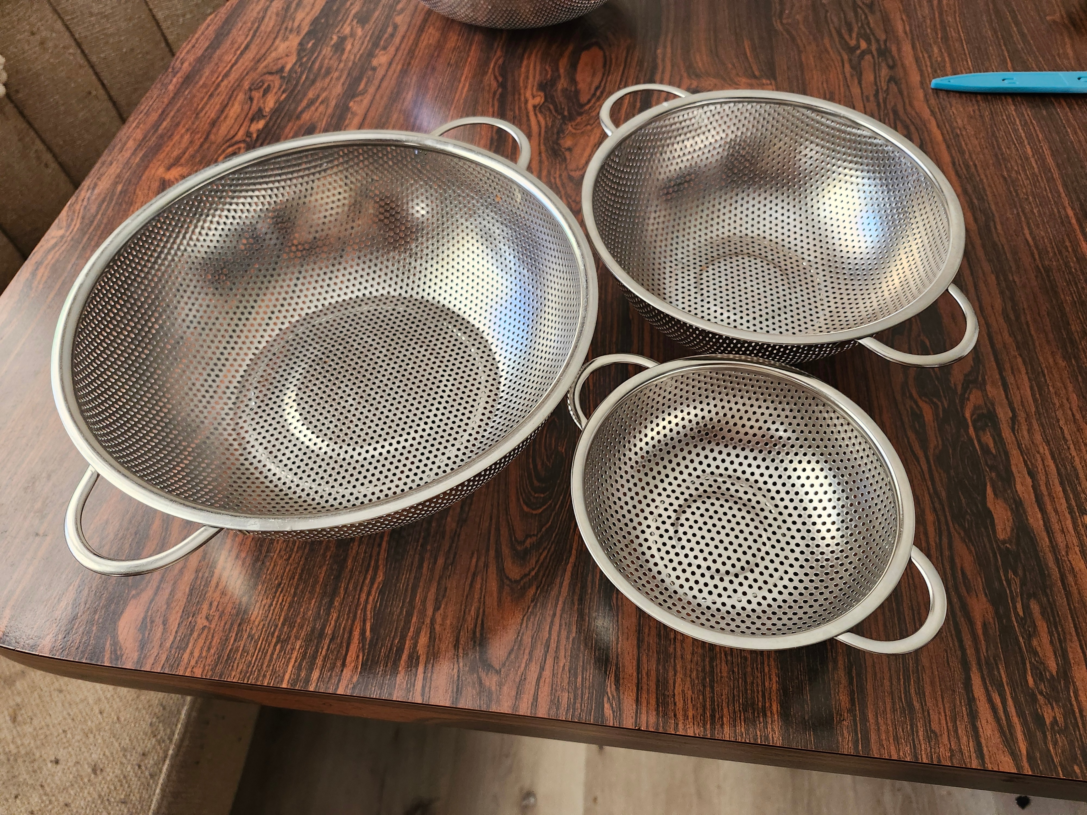 Stainless Steel Colander Set – 3 Sizes - photo 2