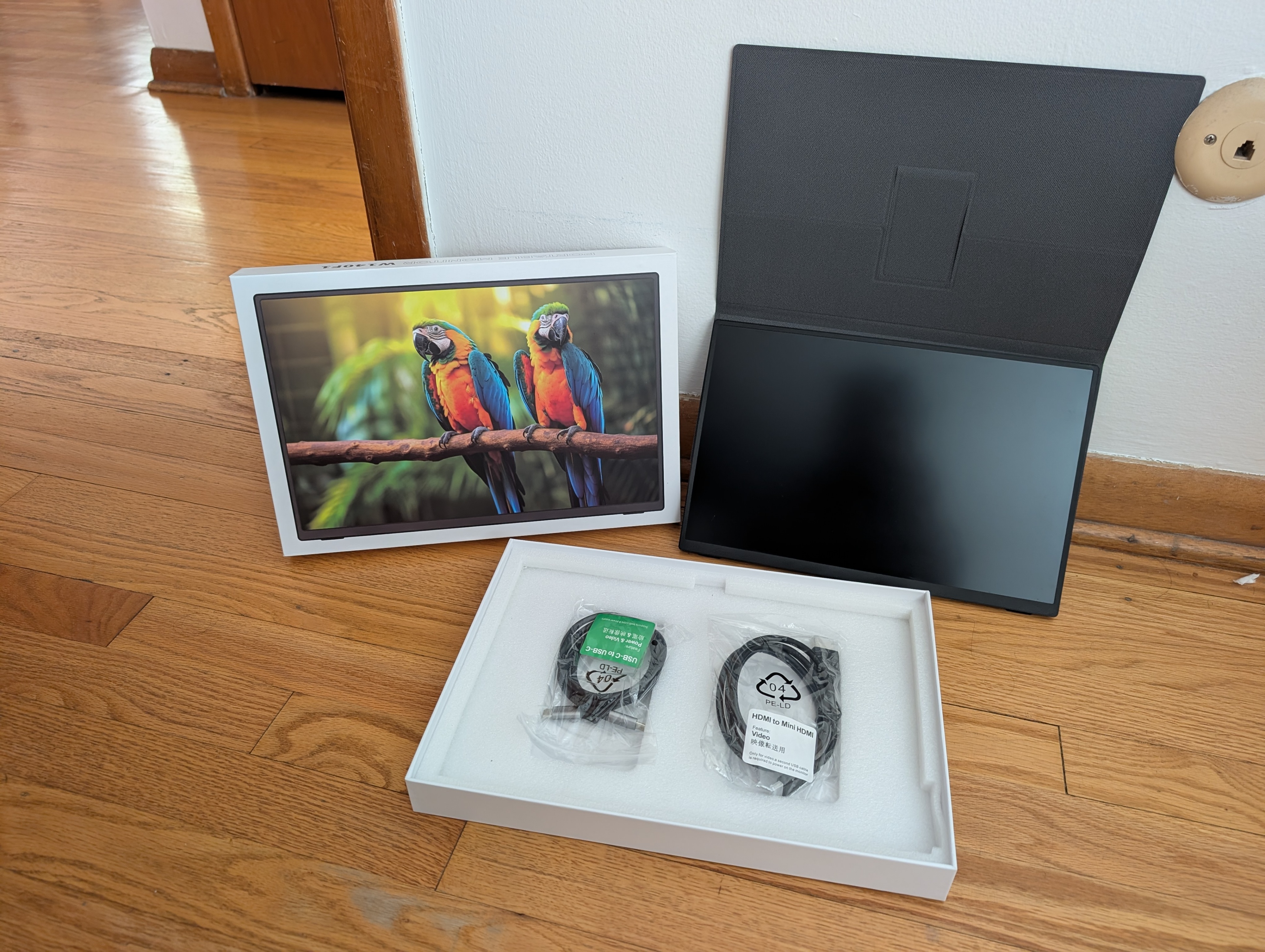 WGK Portable Monitor W140F1