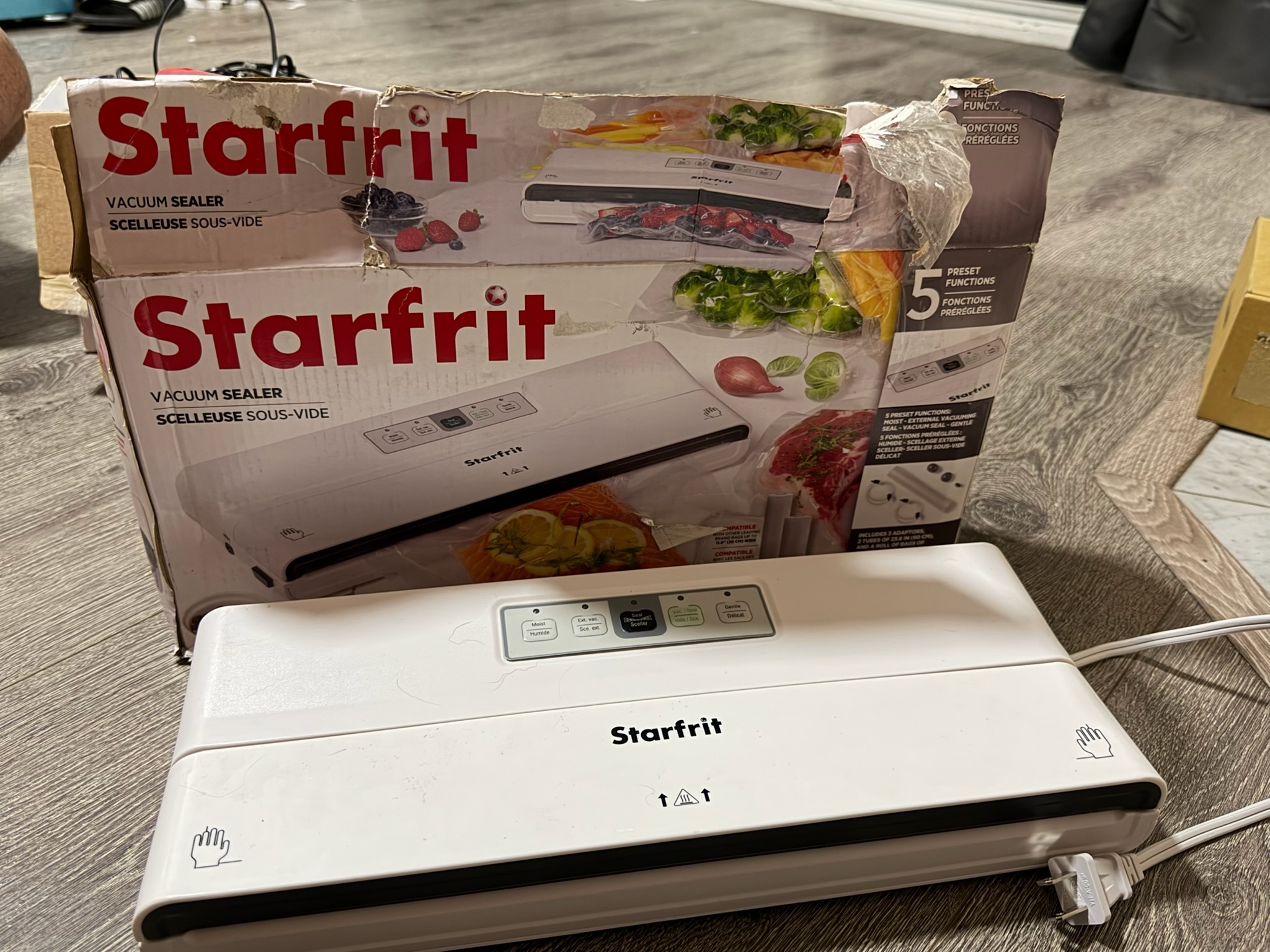 Starfrit Electric Vacuum Sealer Machine - Open Box