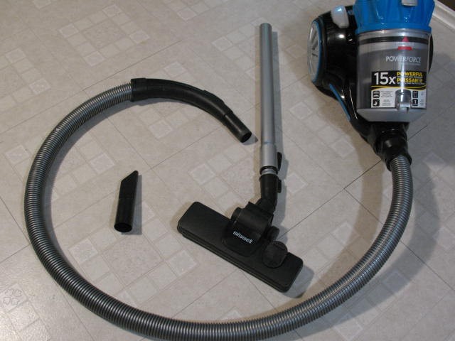 BISSELL Compact Canister Vacuum Cleaner. LIKE NEW - photo 5