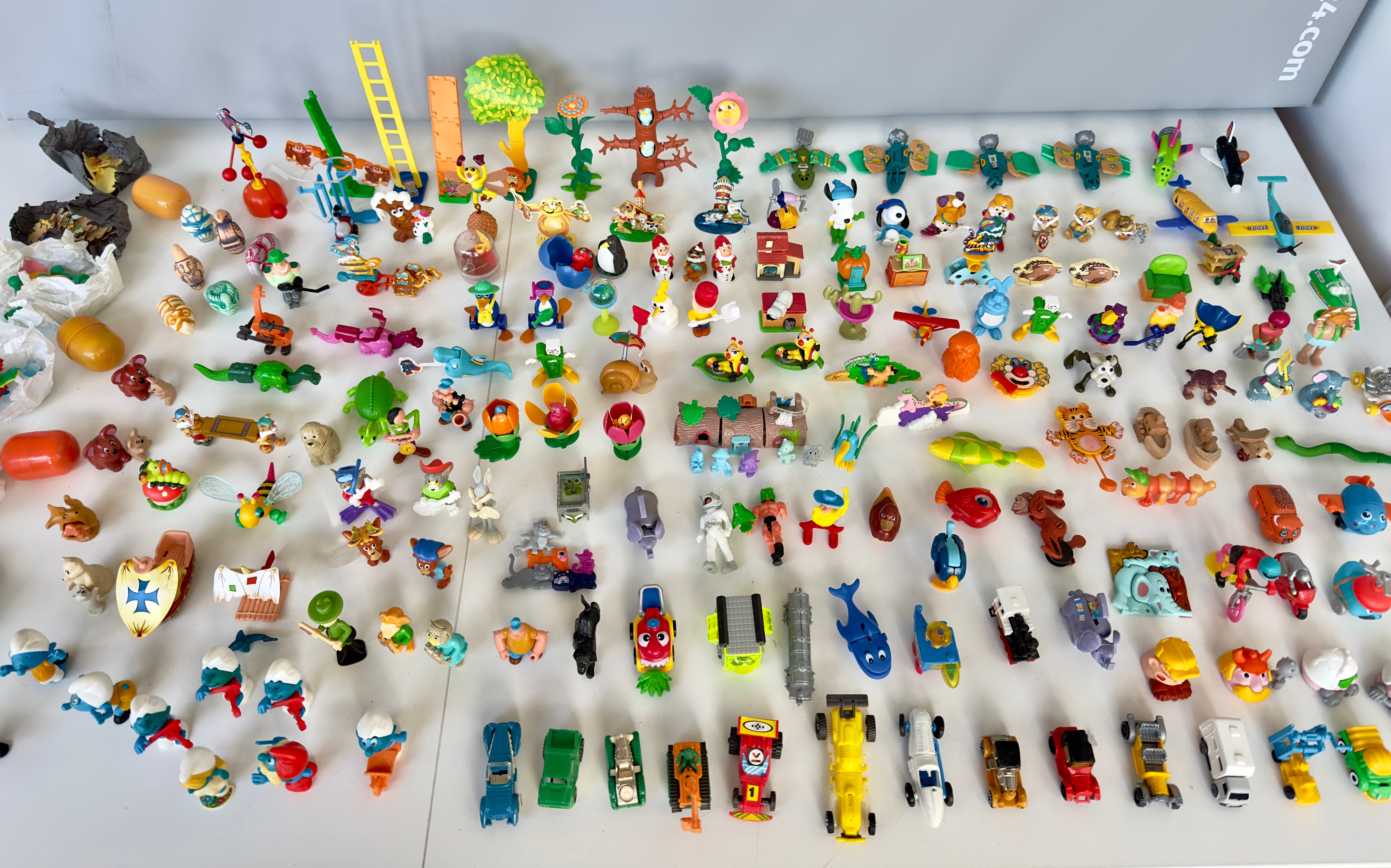 Kinder Suprise Vintage Toy Collection